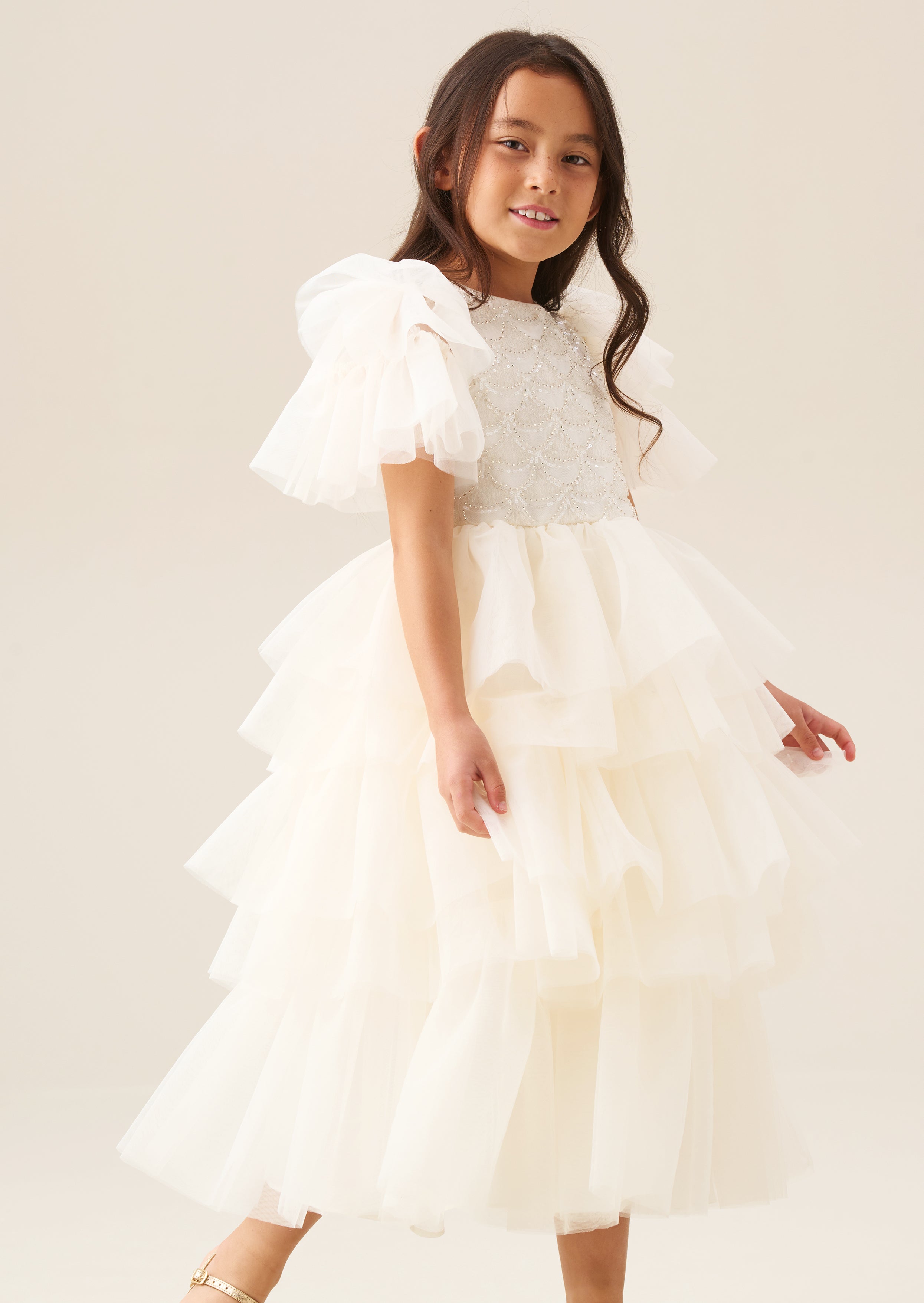 Robe en tulle ivoire Tiffany à volants perlés