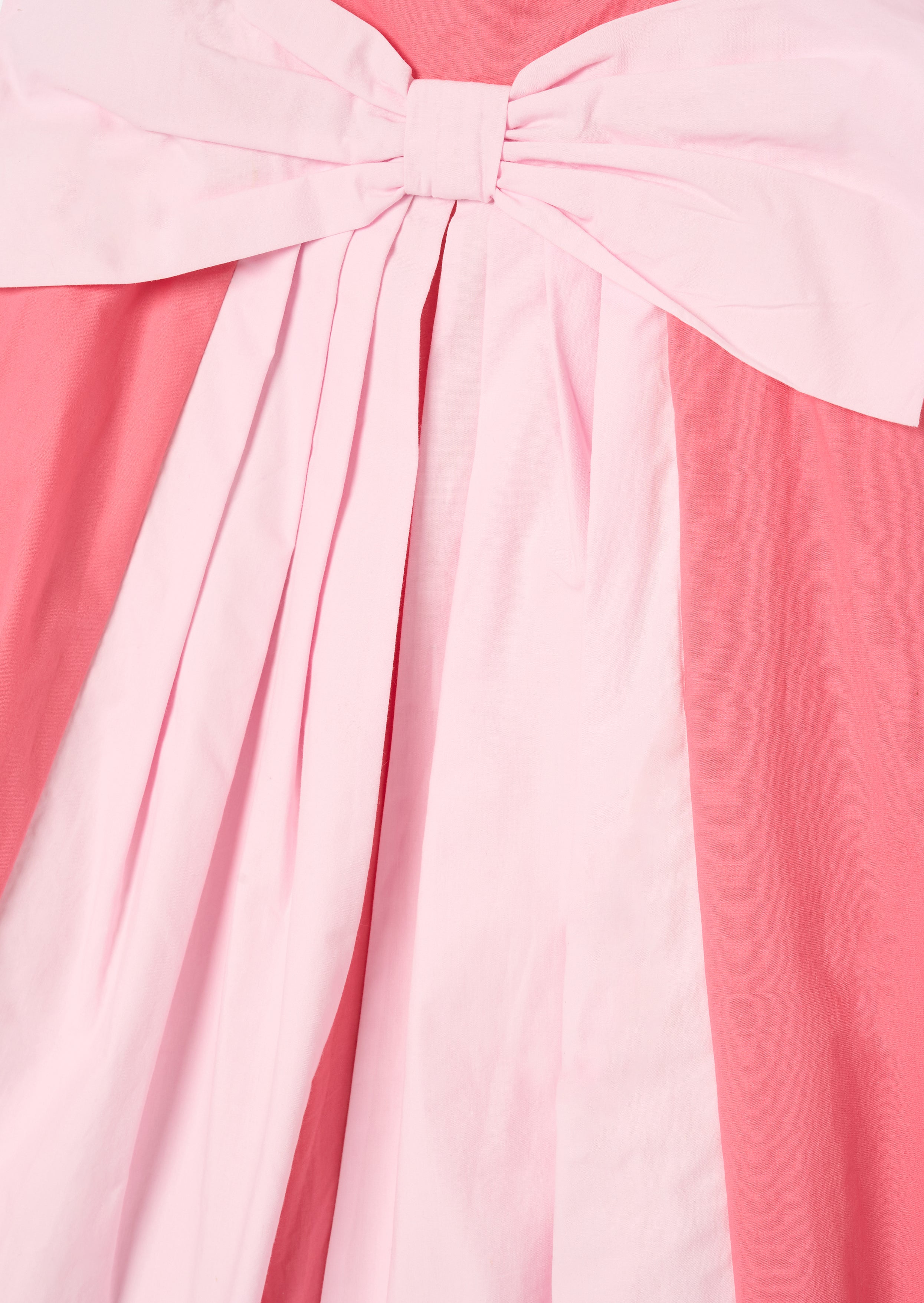 Libby Kleid mit Bogenfalten