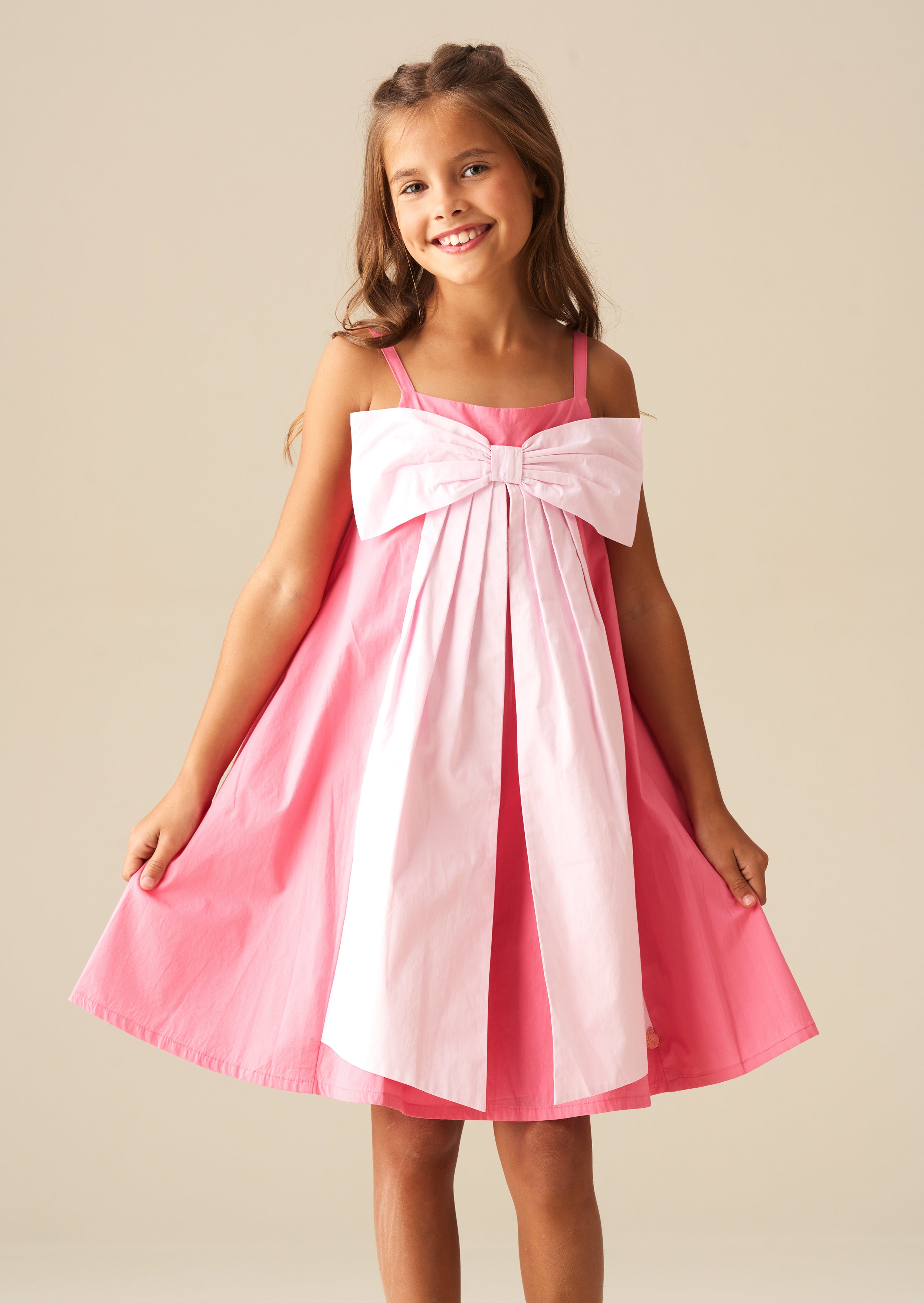 Libby Kleid mit Bogenfalten