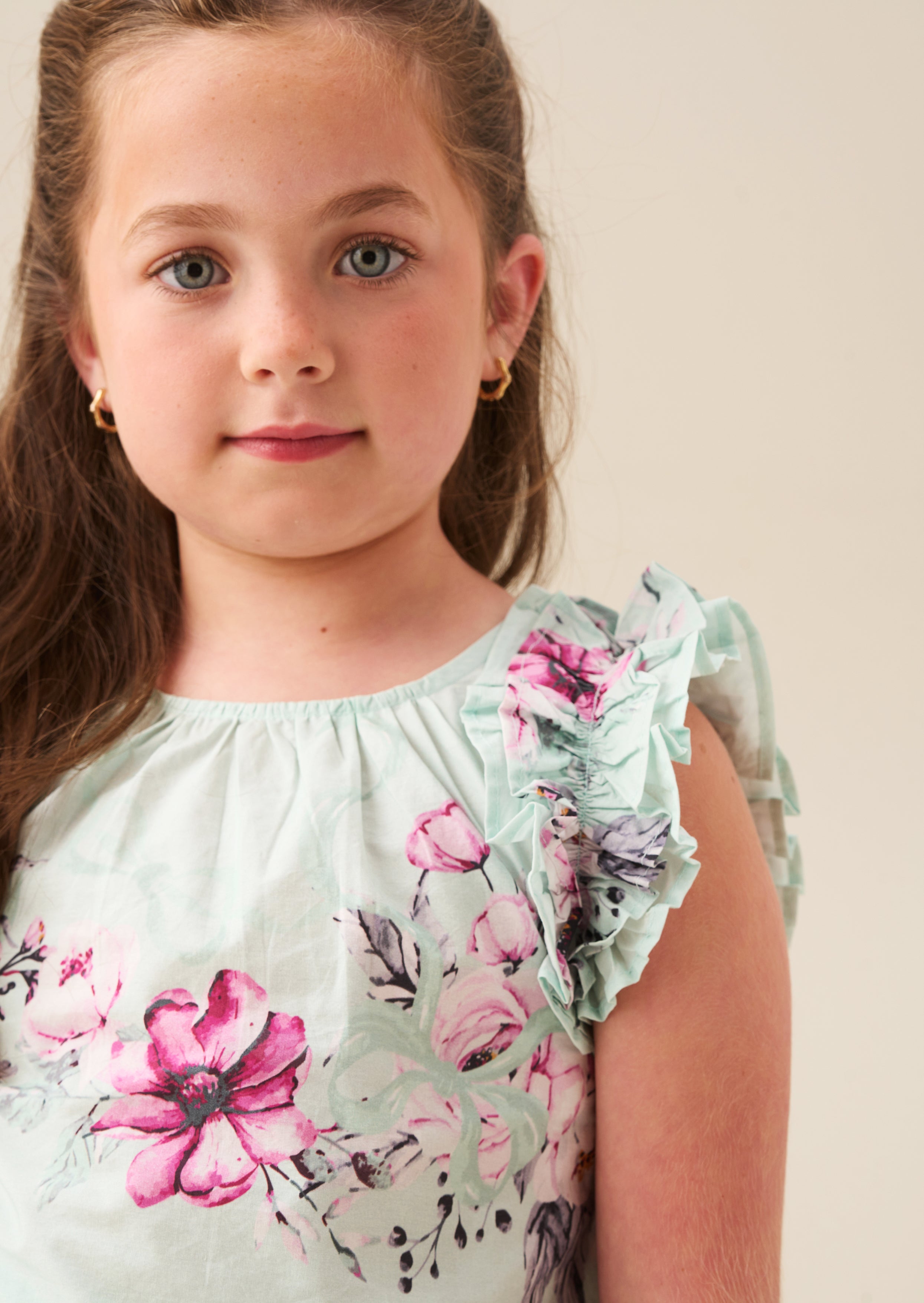 Top con conchiglia arricciata Nina