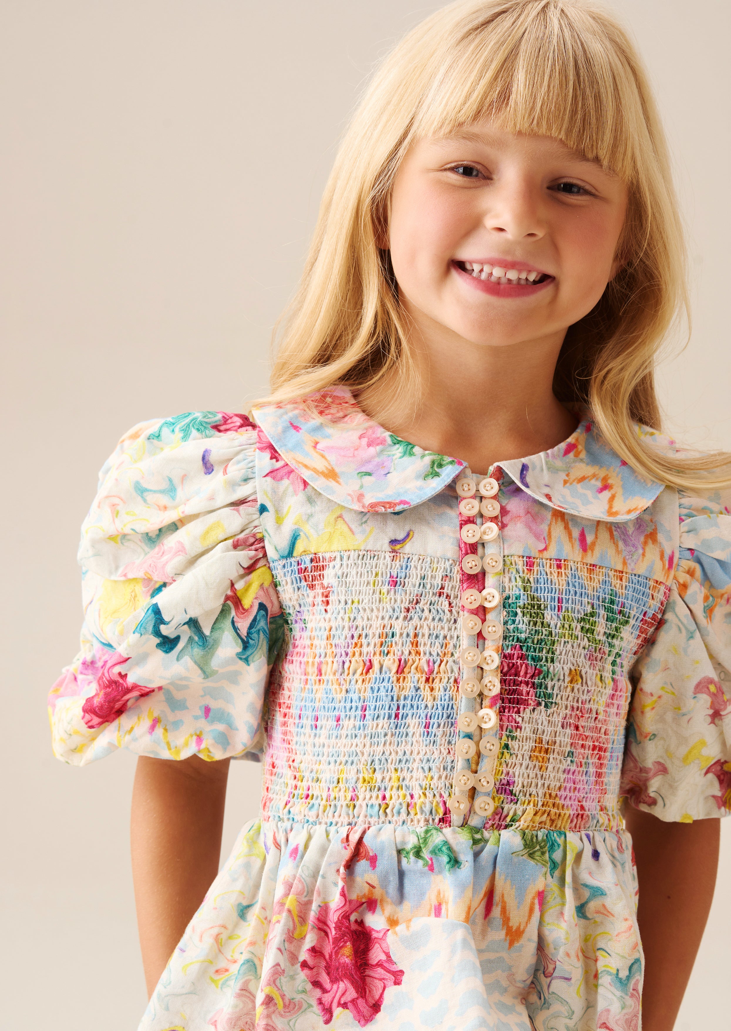 بلوزة أورلا متعددة الألوان بياقة بيتر بان مطرزة