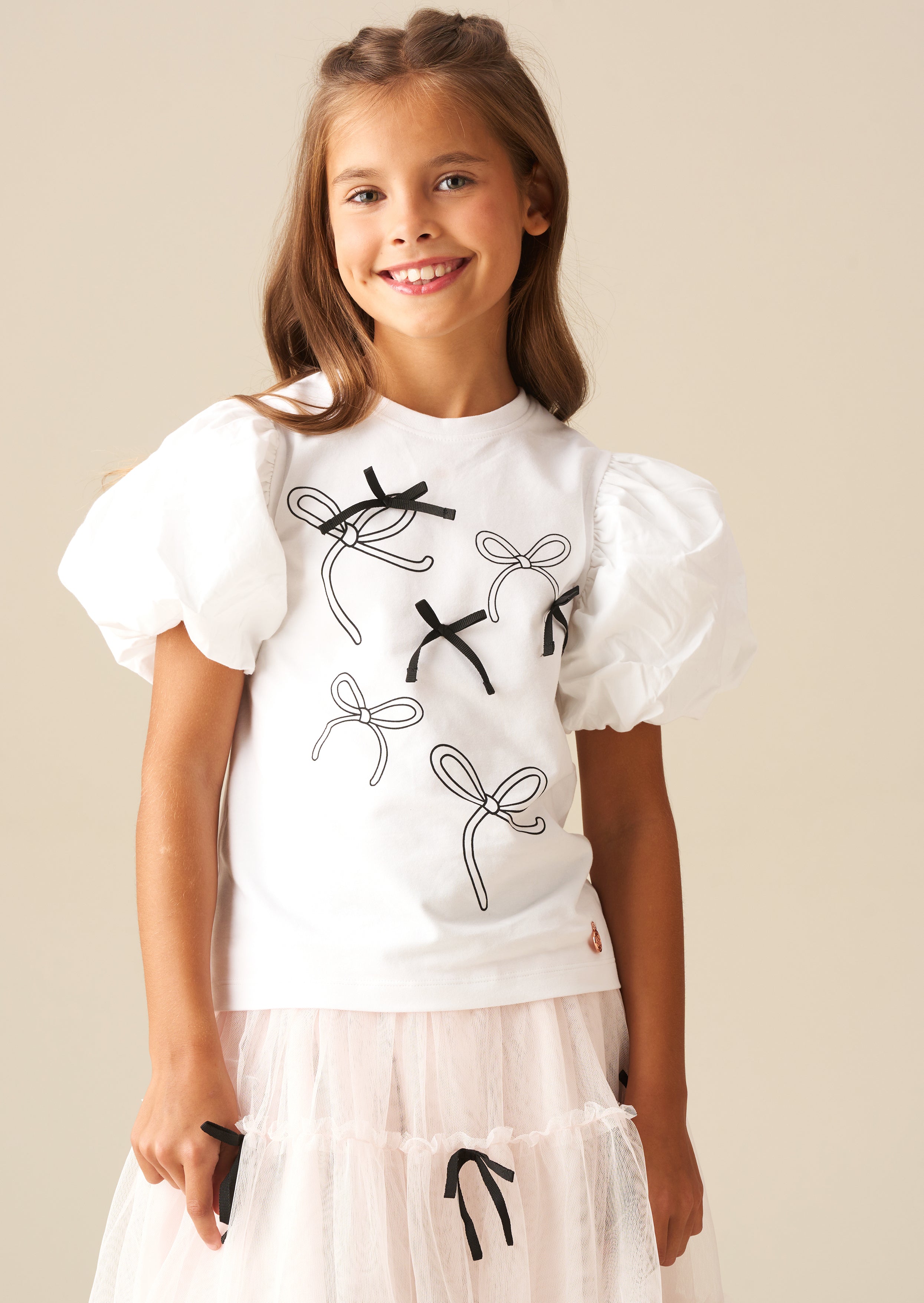 T-shirt à manches bouffantes orné d'un nœud blanc Aofie