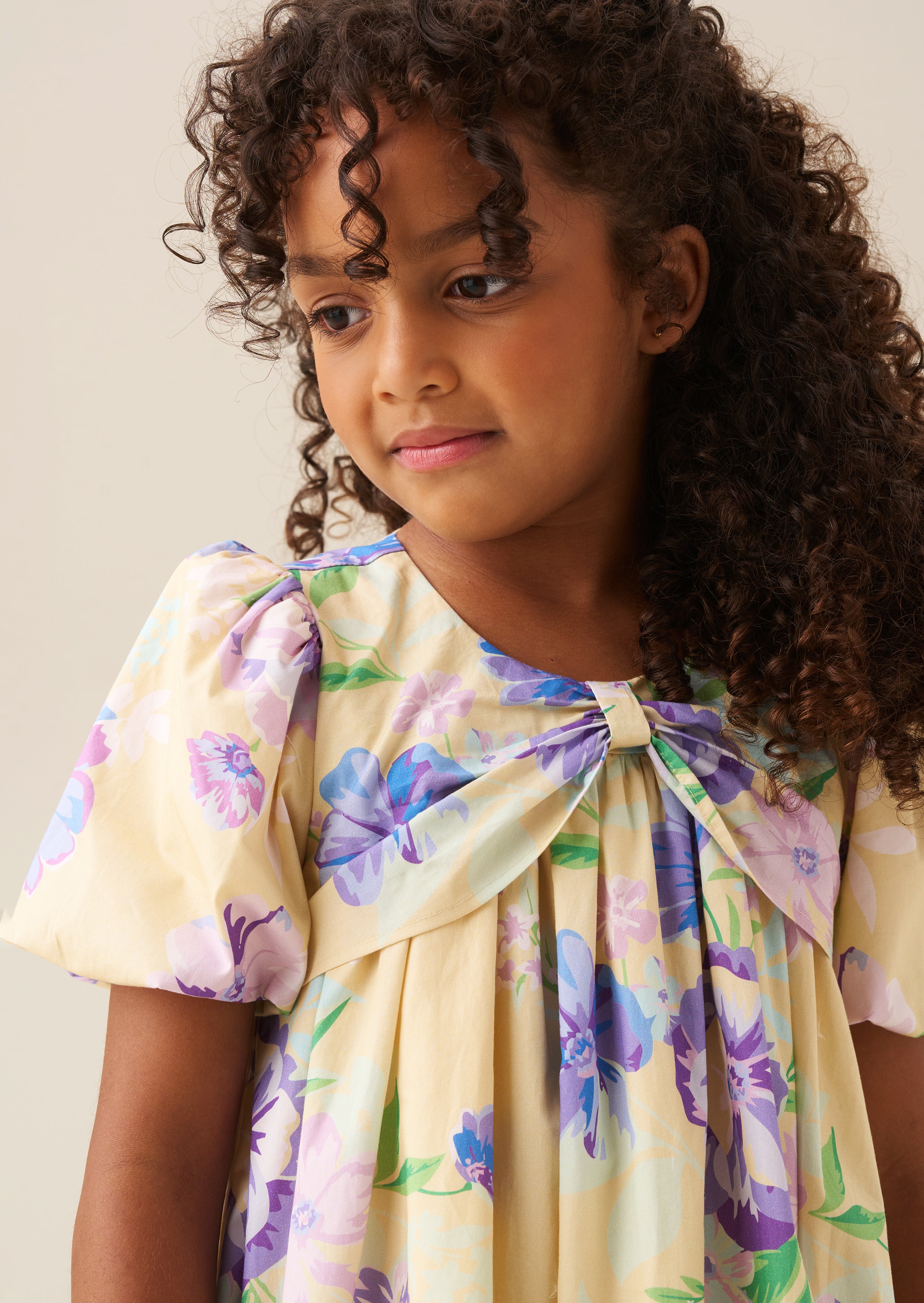 Robe Lucia à imprimé floral avec manches bouffantes