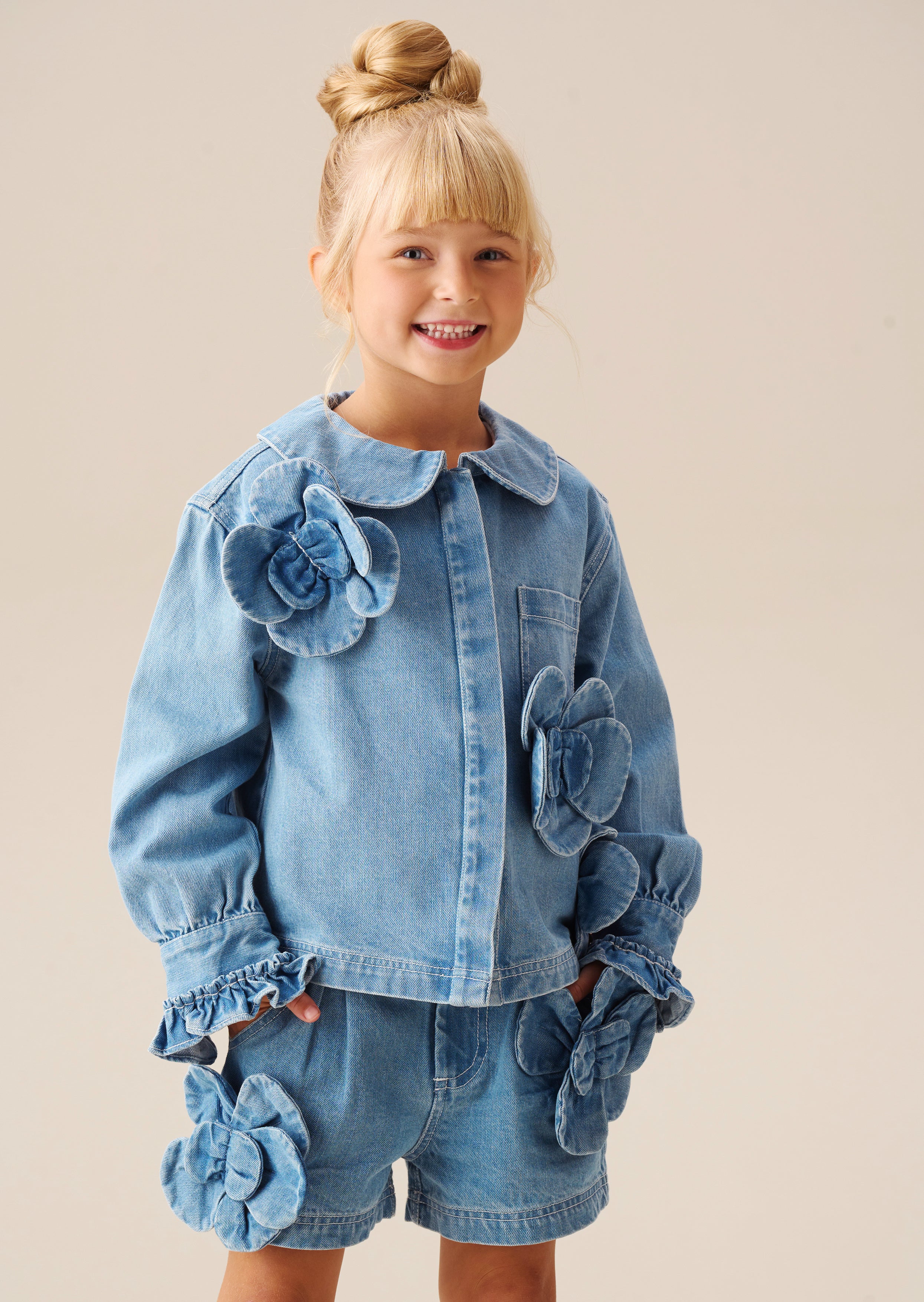 قميص دينيم مزهر ثلاثي الأبعاد إيدن