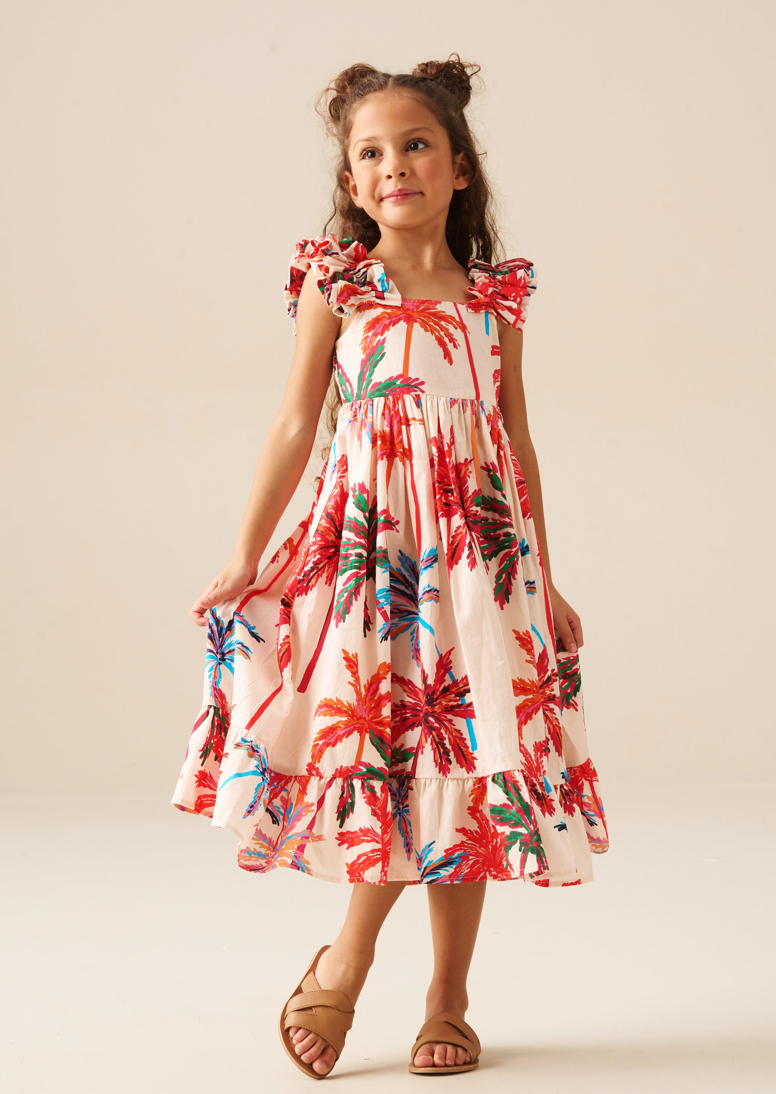 Abito con spalline arricciate e stampa di foglie di palma Rae