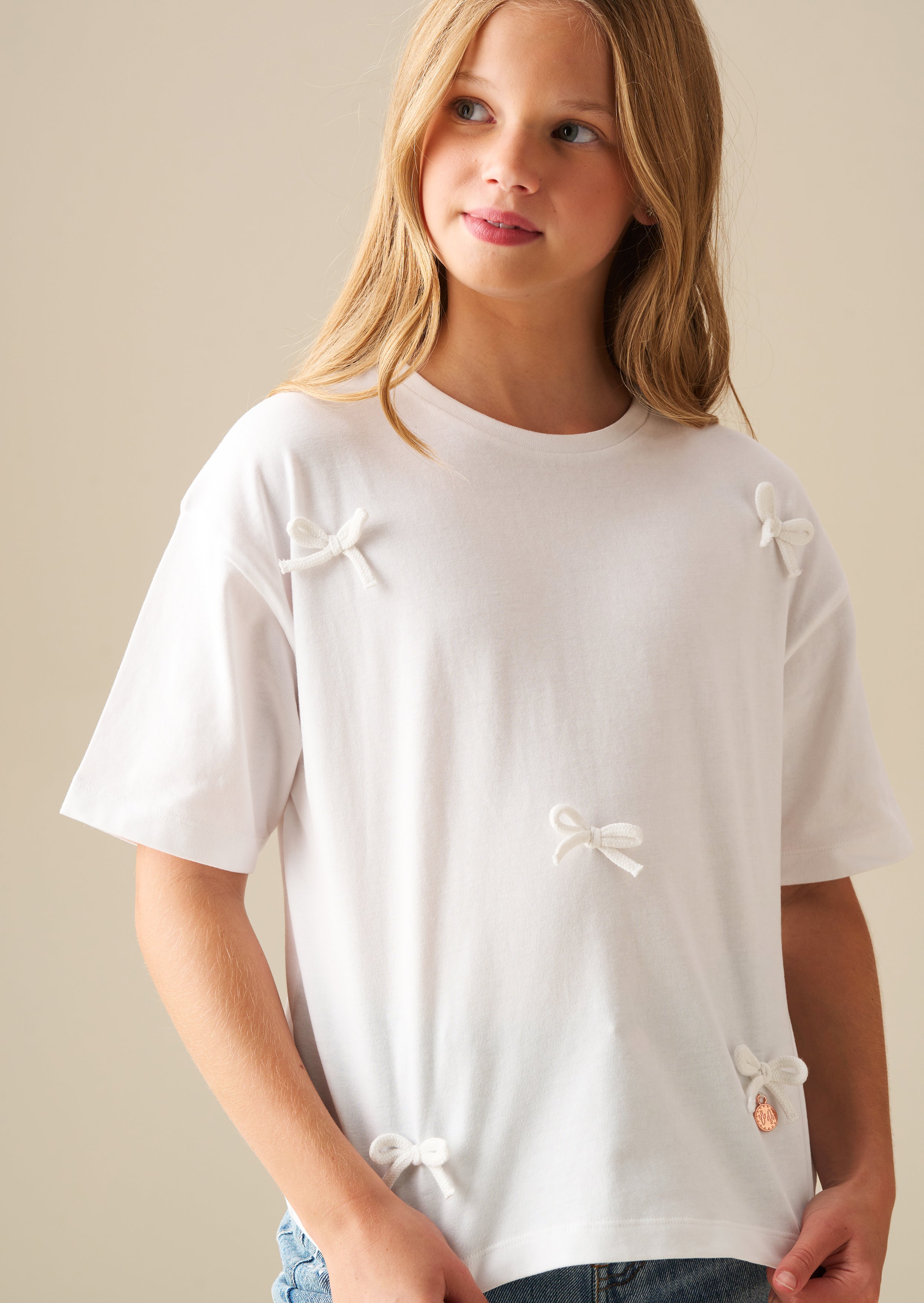 Becca Maglietta con Fiocco