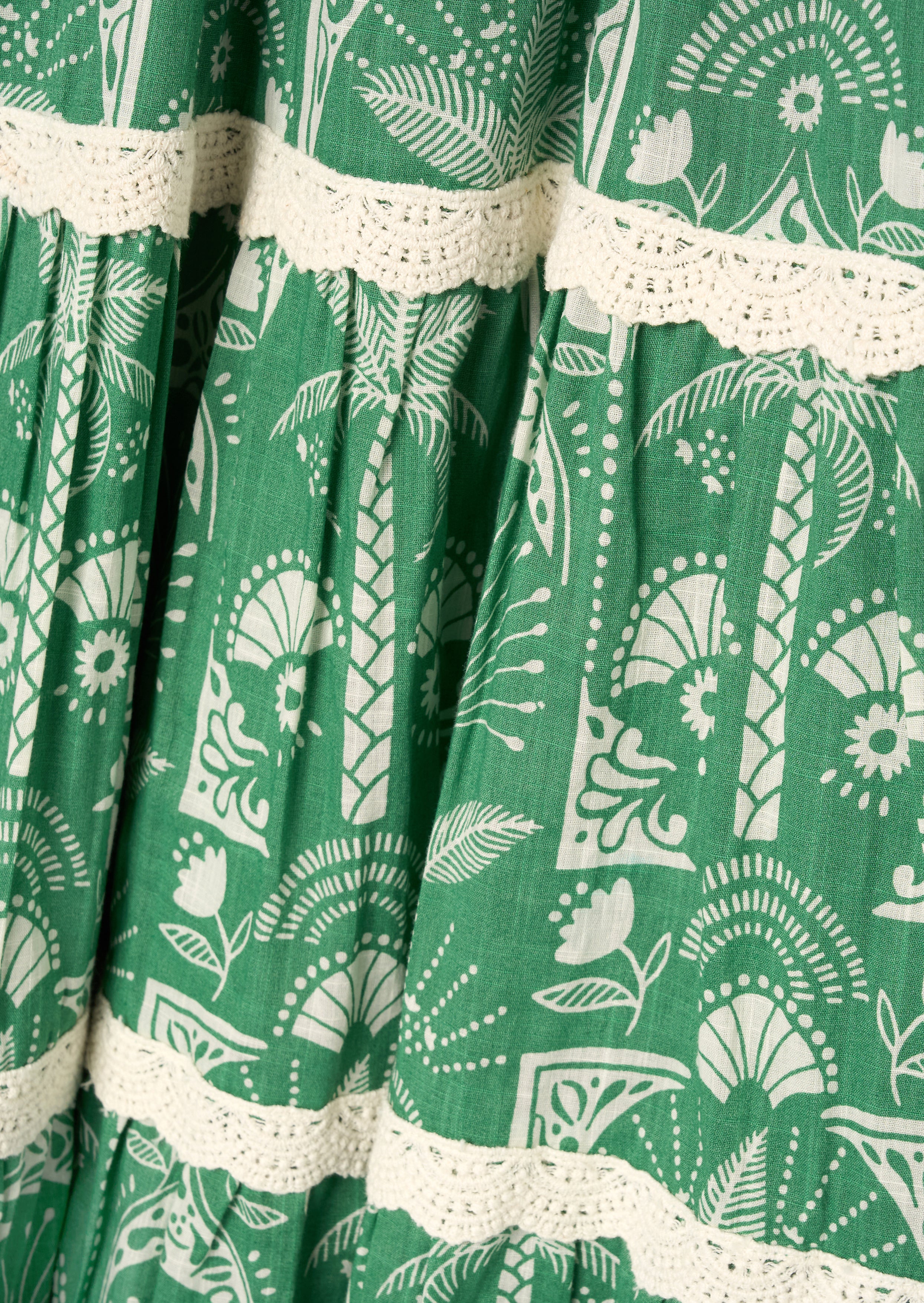 Vestido con volantes en capas, encaje y estampado de palmas Kinsley