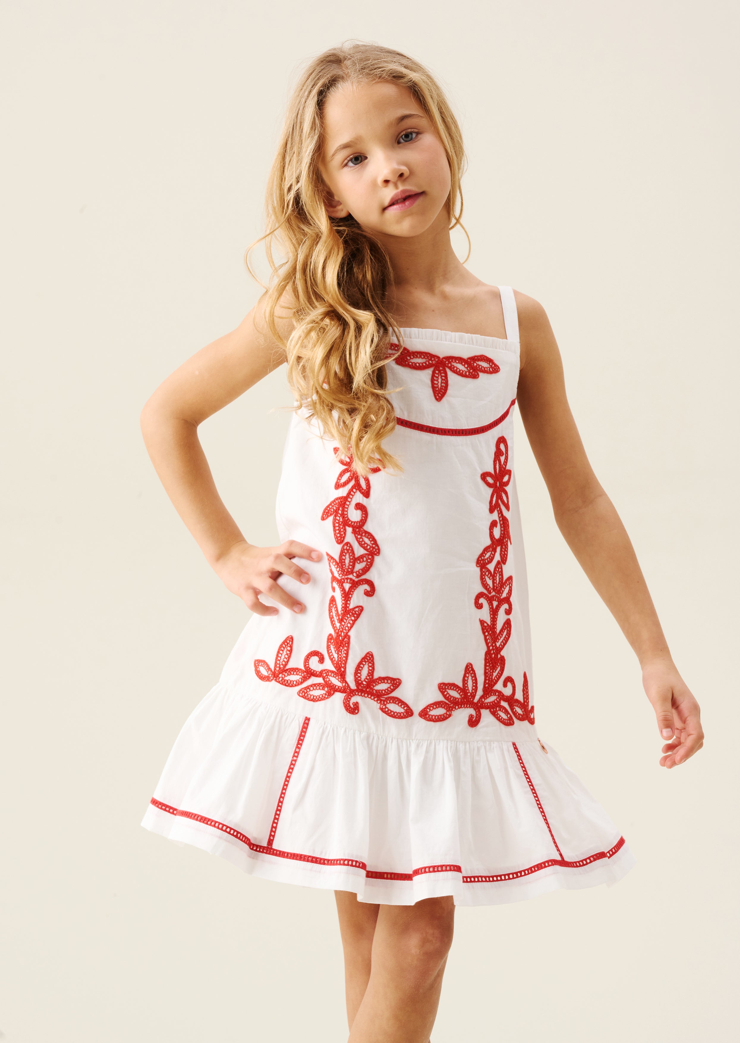 Freya besticktes Sonnentuchkleid