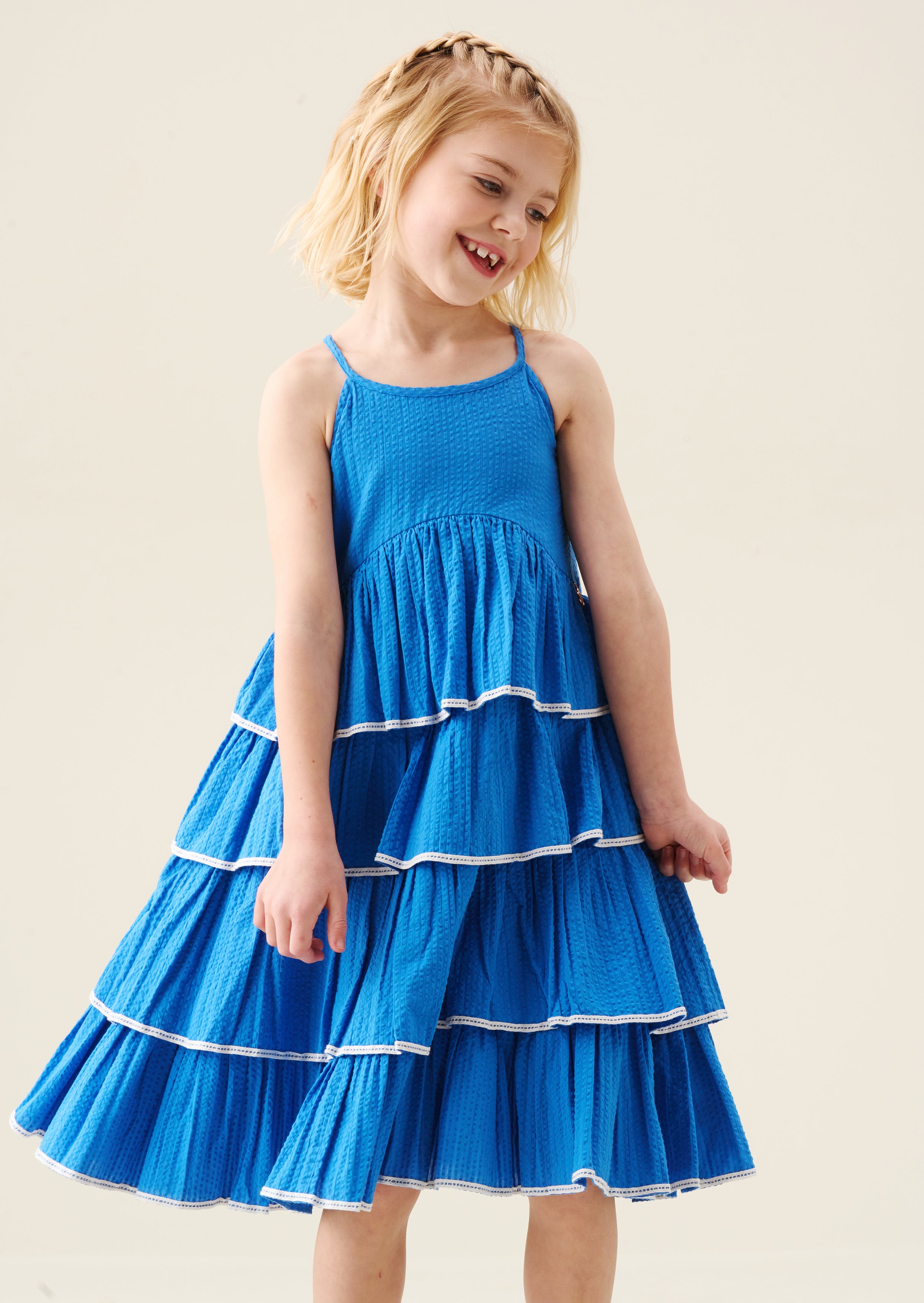 שמלת סירסקר כפולה שכבות של לואיס