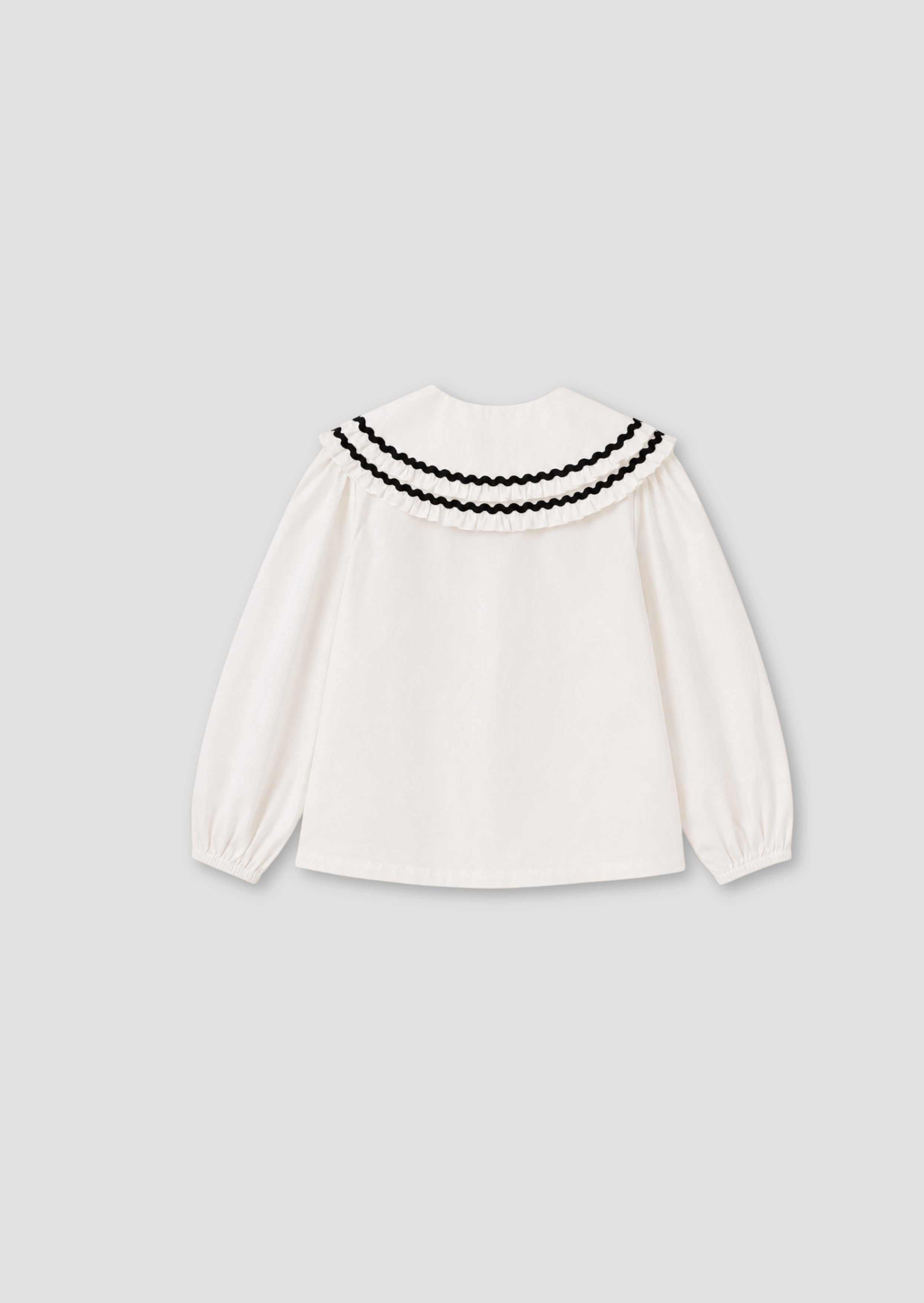 Bluse mit doppeltem Kragen und Zackenlitzenbesatz Lola