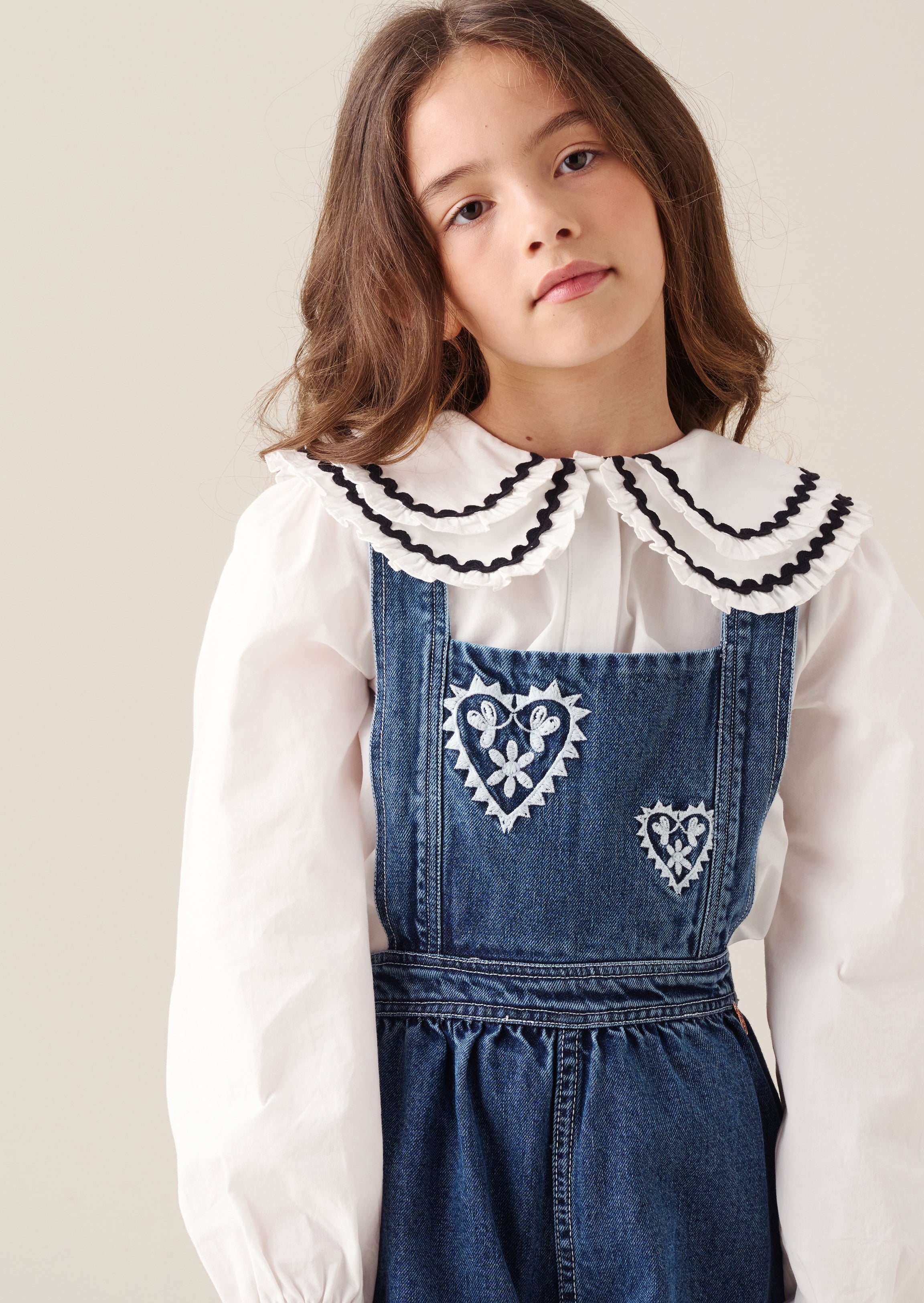 Josie Jeans bestickter Latzhose
