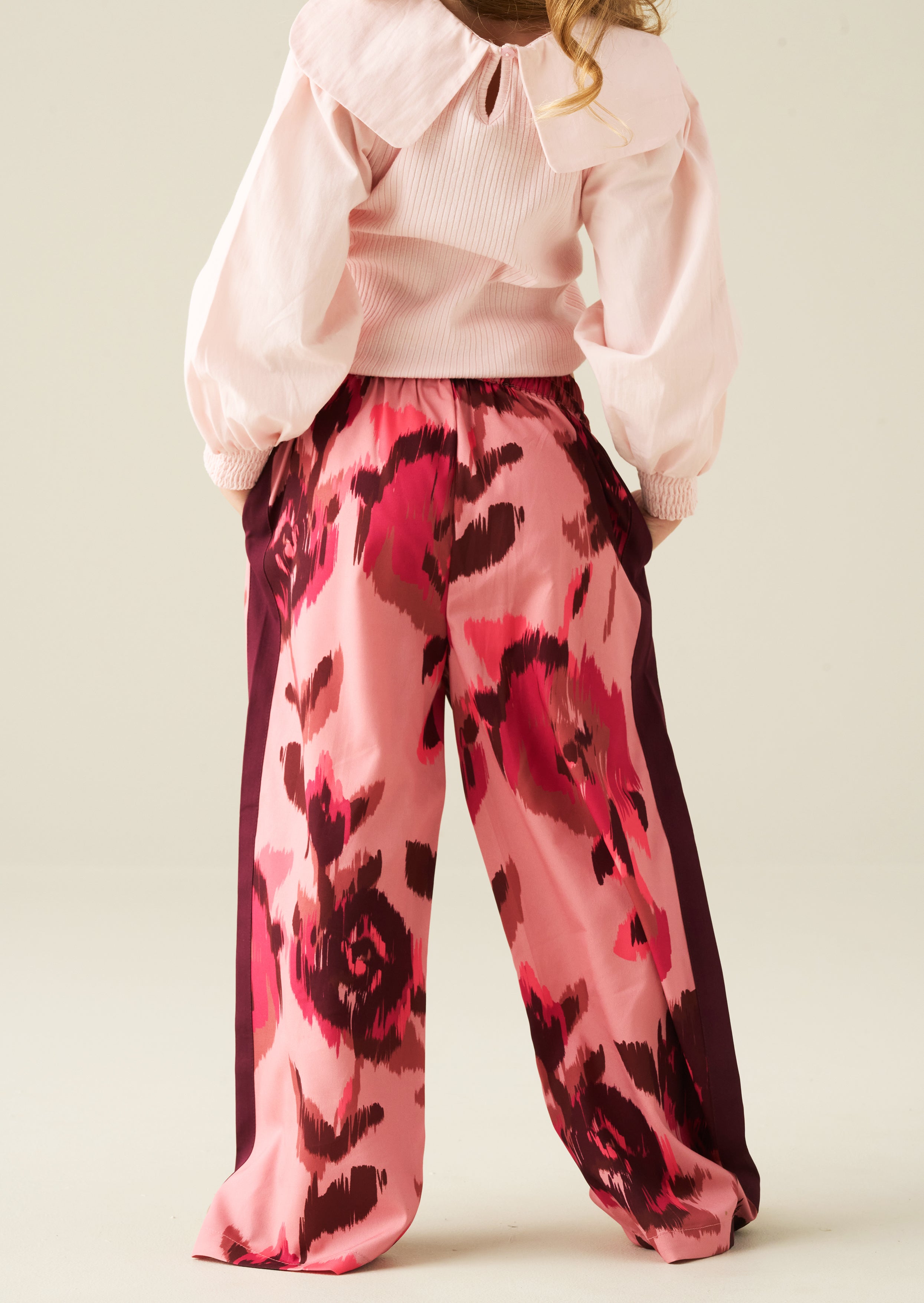 Lara bedruckte Hose mit weitem Bein