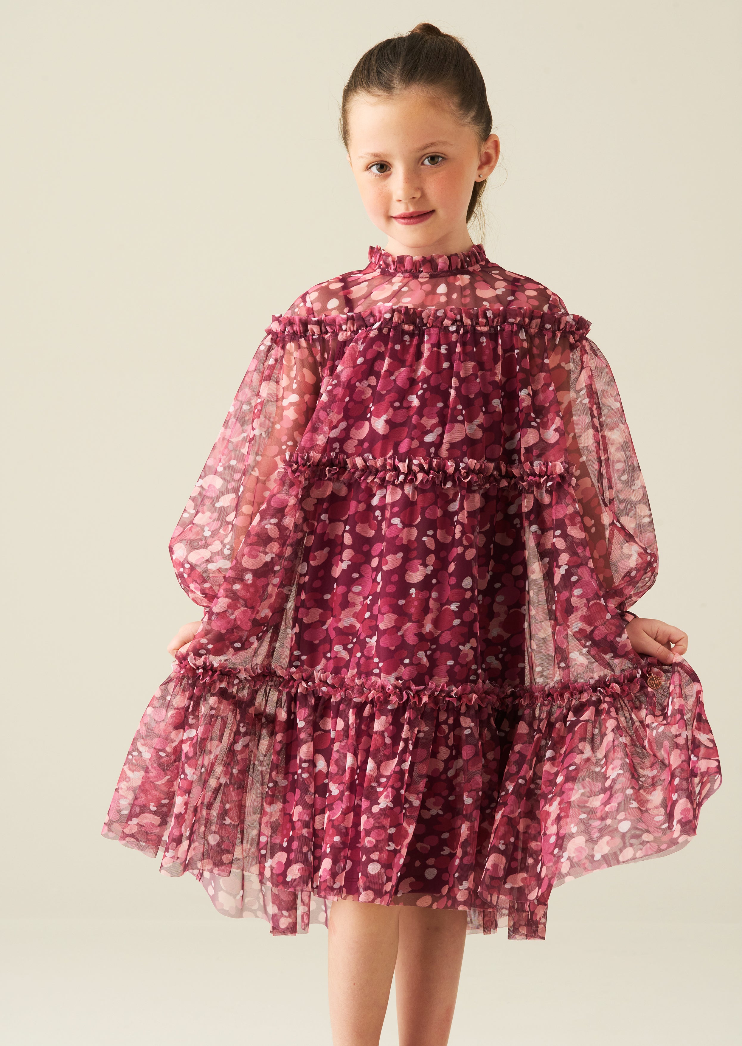 Cara gestuftes Mesh-Kleid