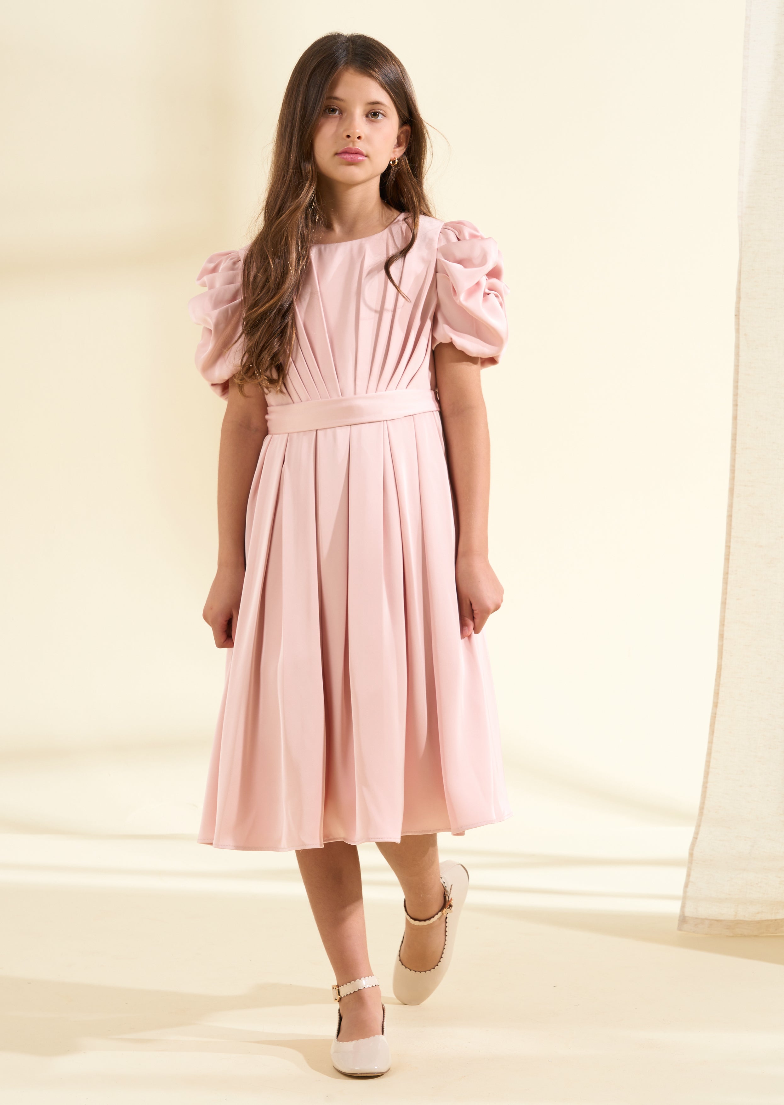 Sukienka Portia Blush z plisowanym gorsetem