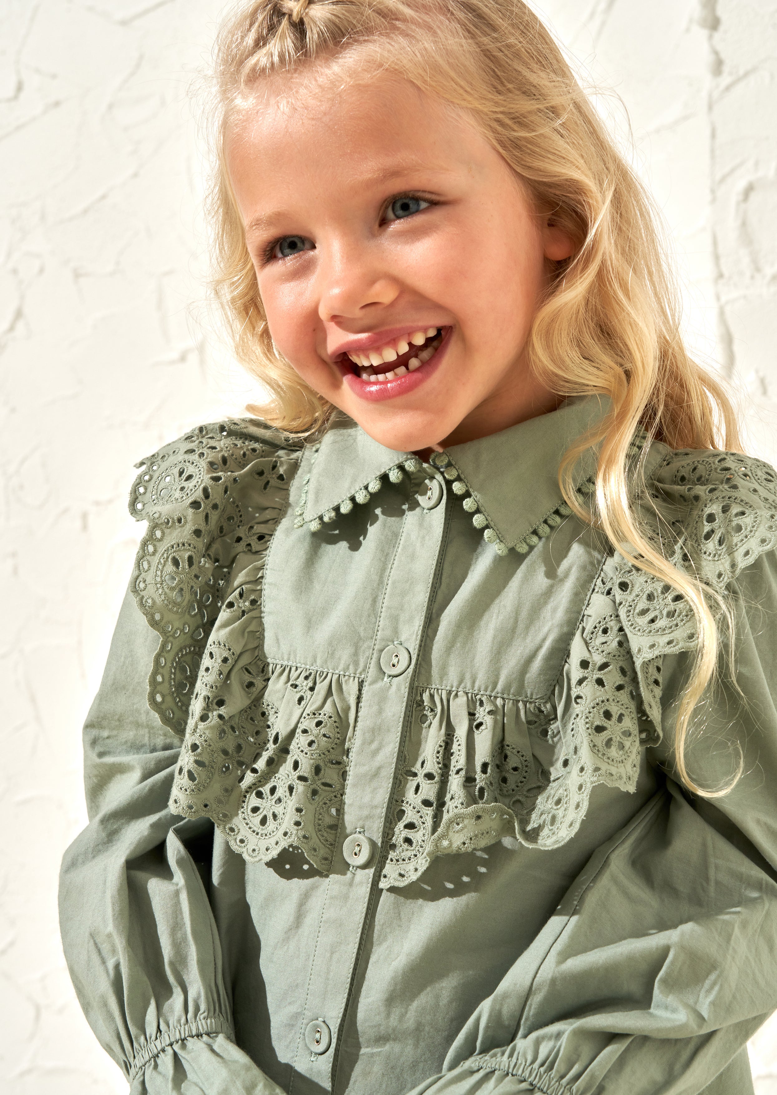 Sukienka koszulowa Amelie Sage Broderie