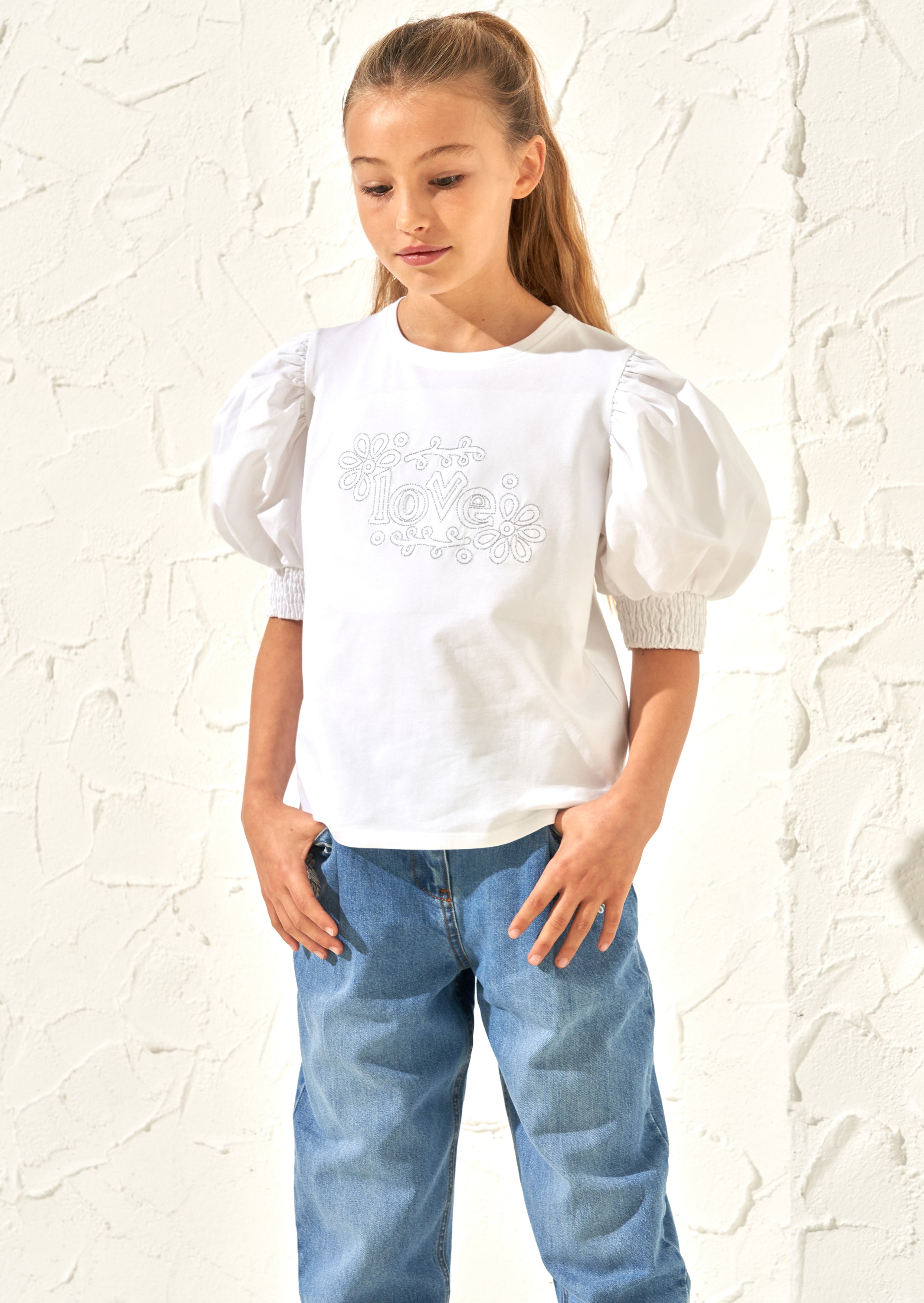 Alessia Metallic Slogan Liebe T-Shirt