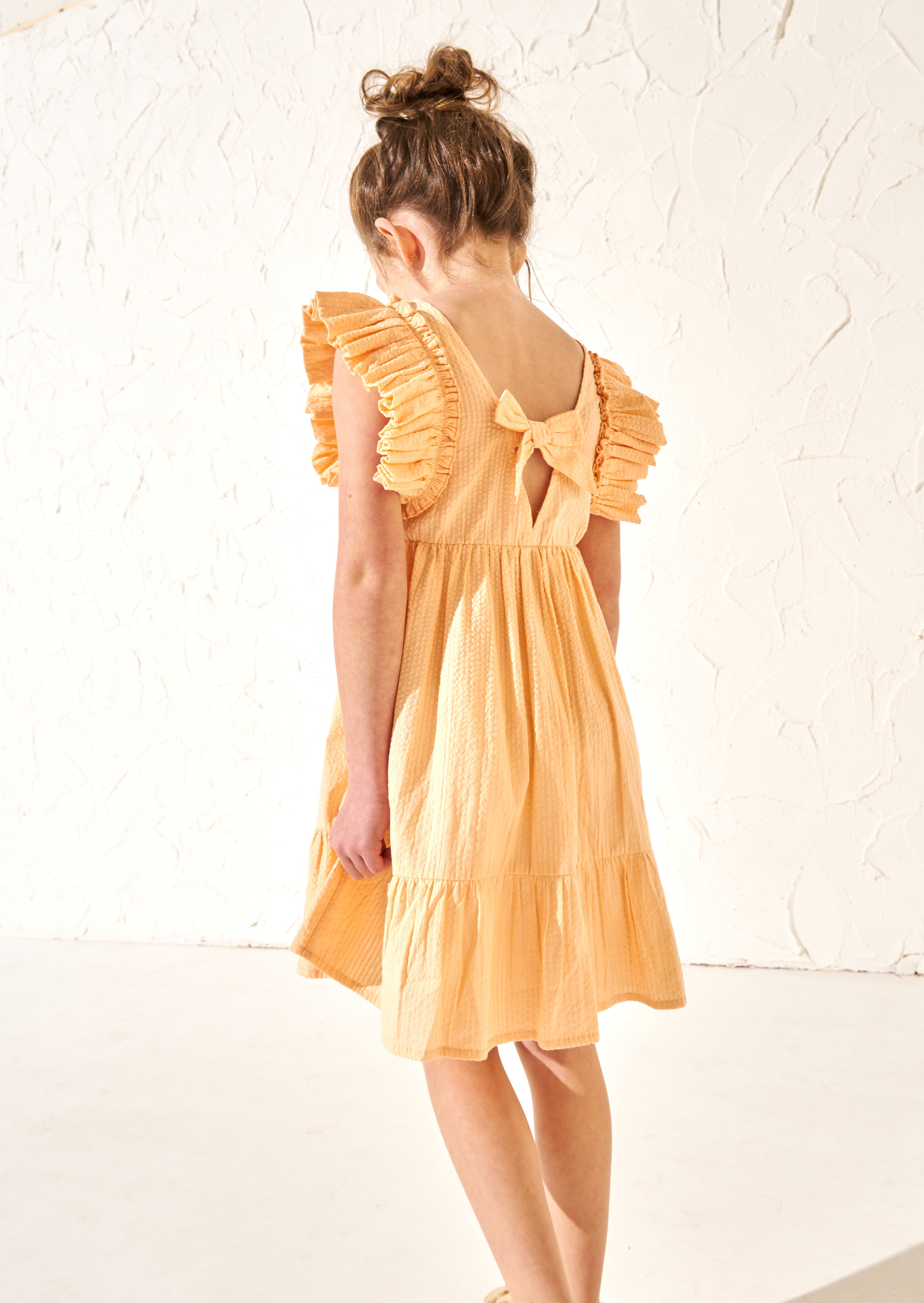 Simone Orange strukturiertes Kleid mit Rüschen