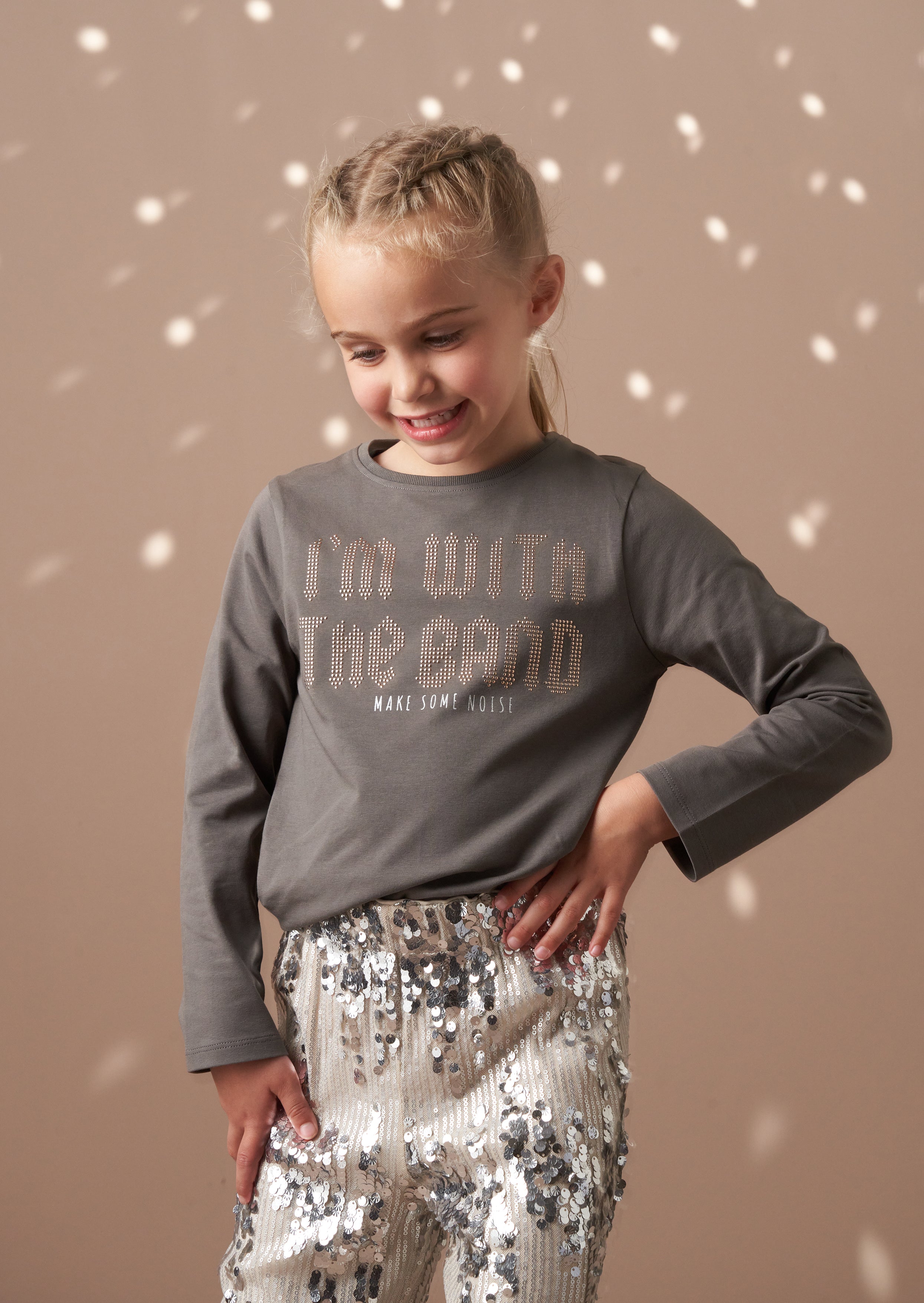 Jem graues Langarm-Nieten-T-Shirt