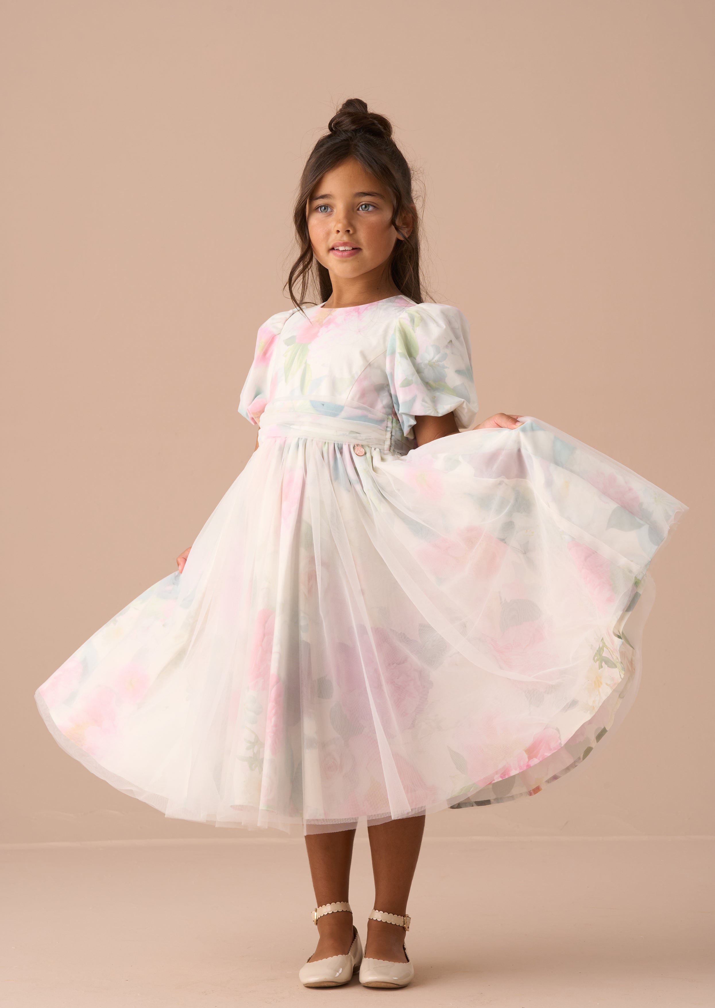 Robe rose imprimée en mesh à manches bouffantes
