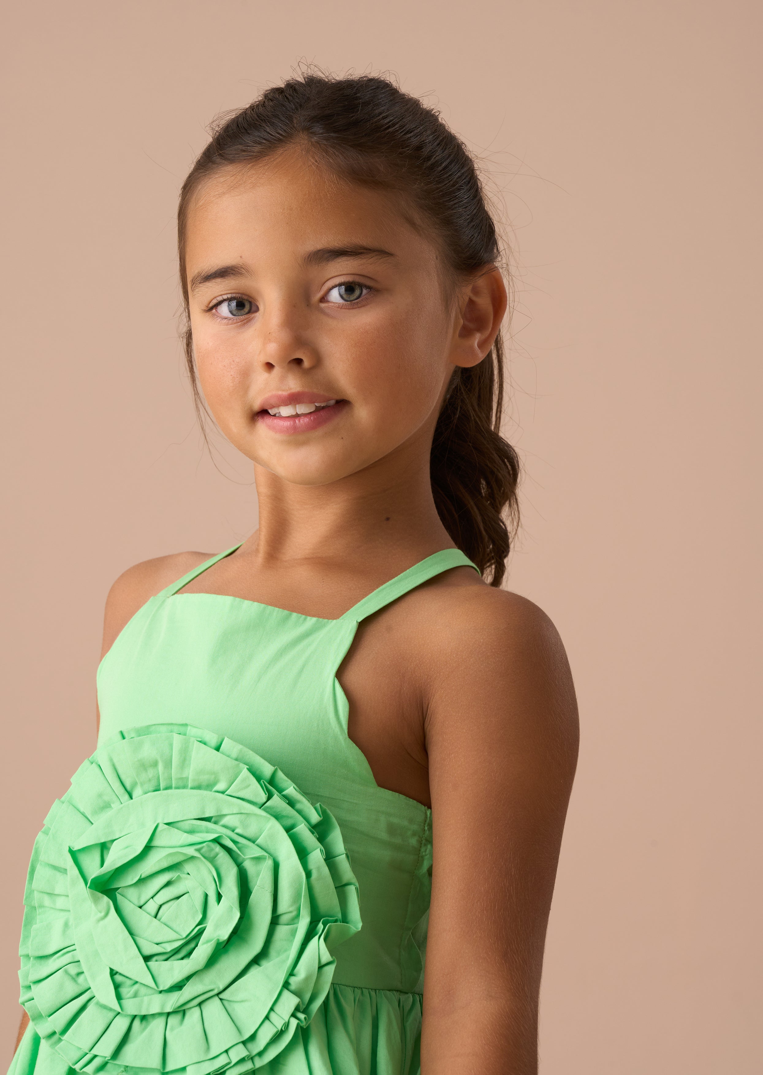 Alegra grünes Corsage-Skallop-Kleid