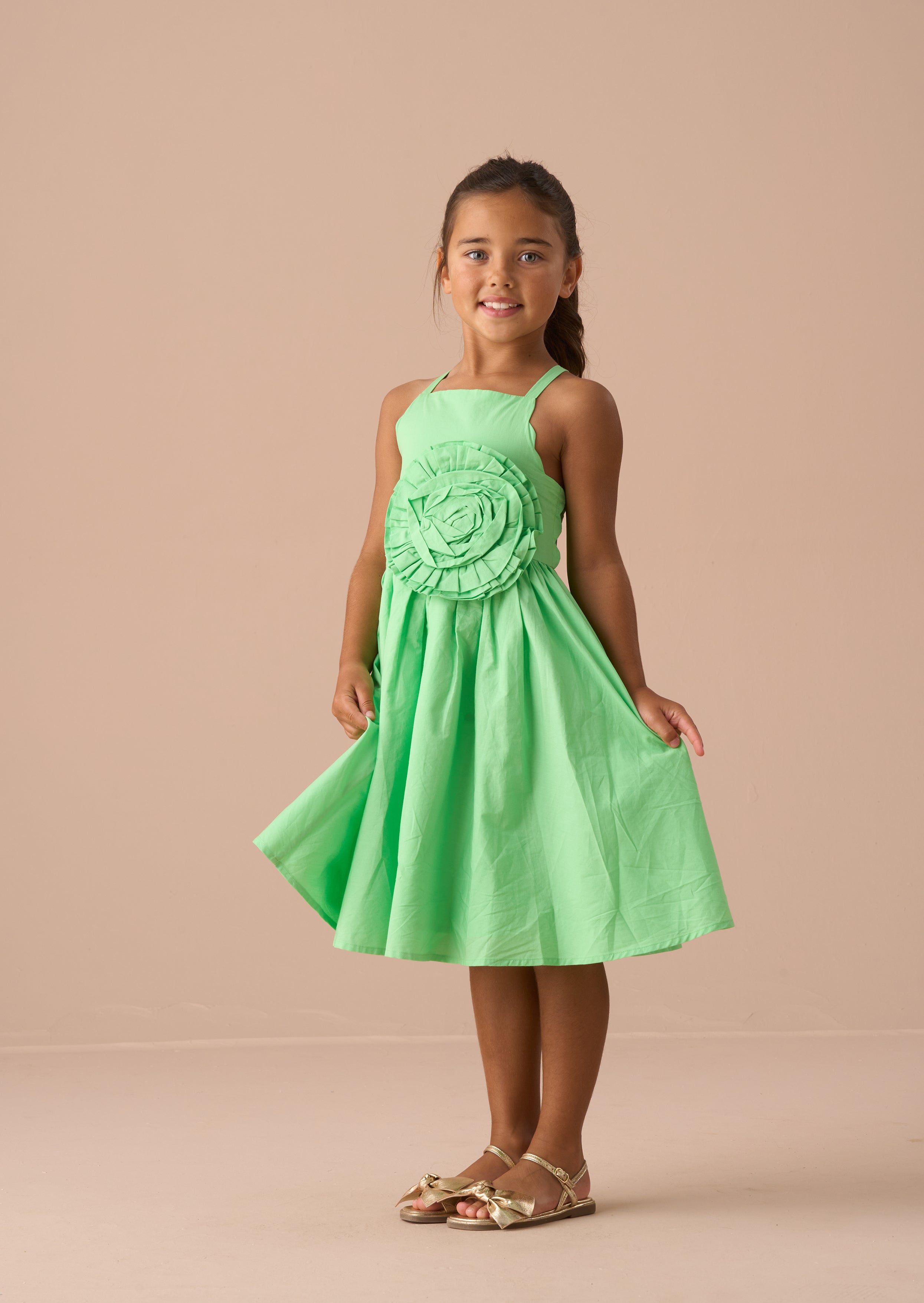 Alegra grünes Corsage-Skallop-Kleid