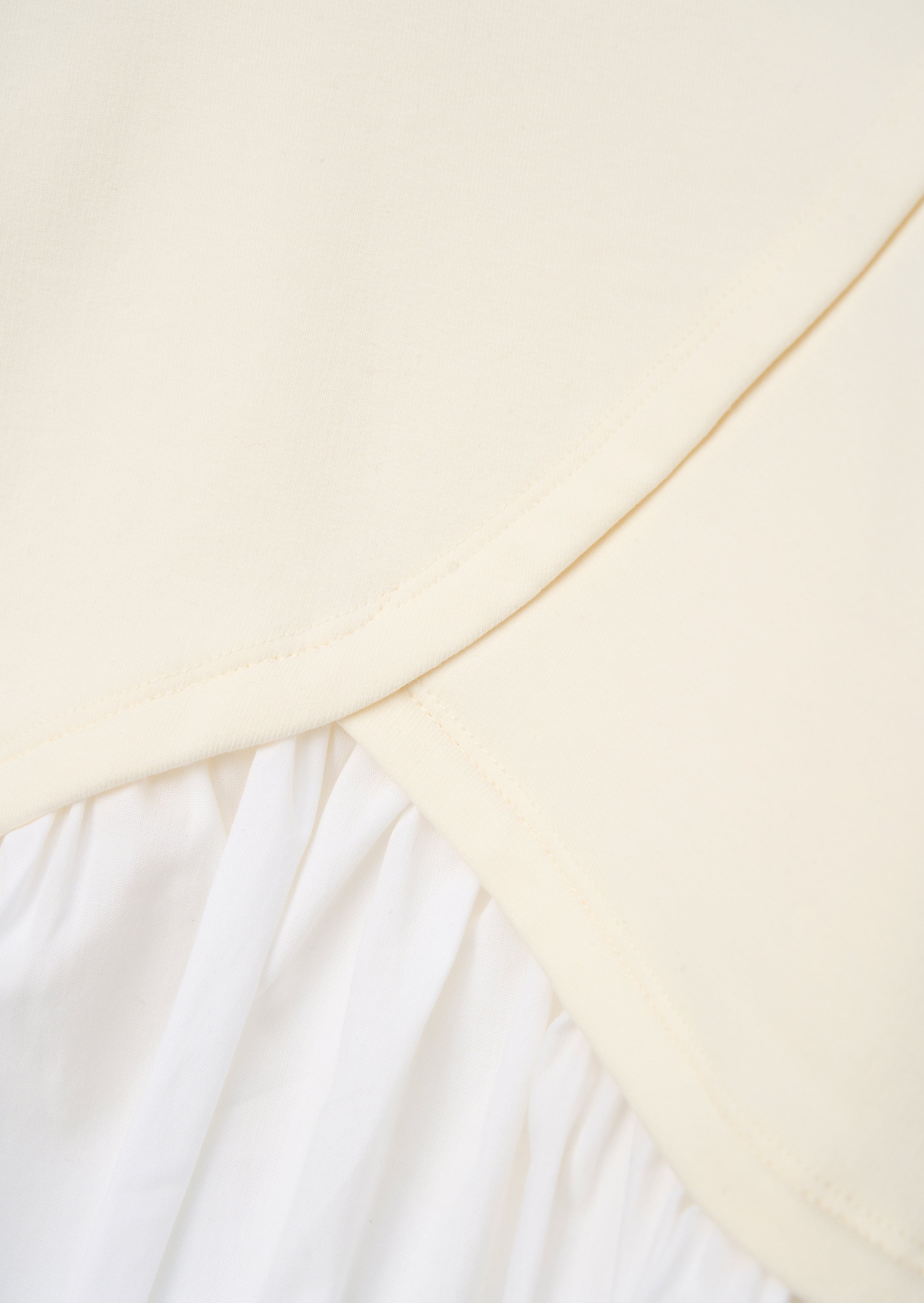 Lauren geschichteter Wickel-Pullover