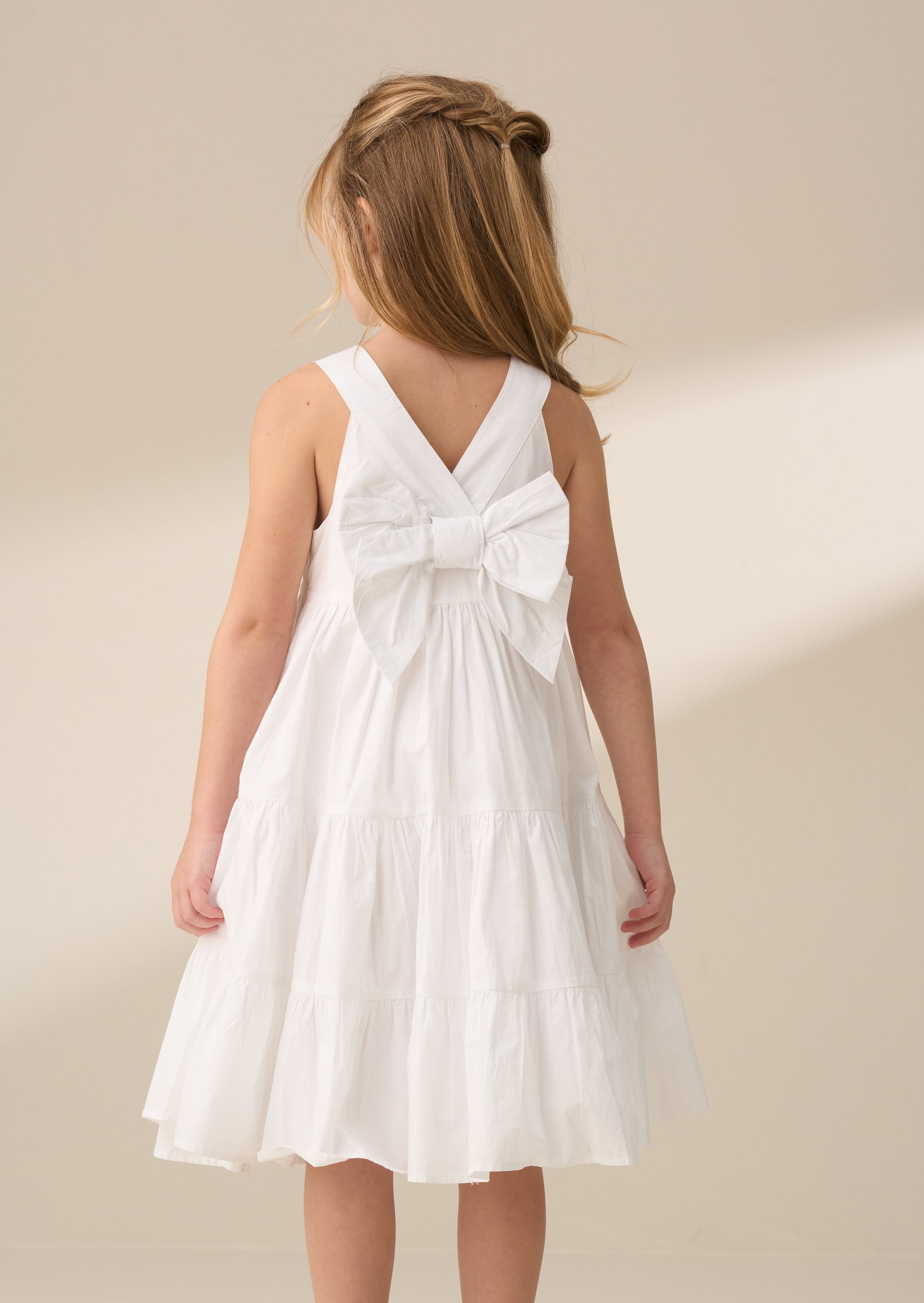 Sukienka Demi White Tiered Bow Back