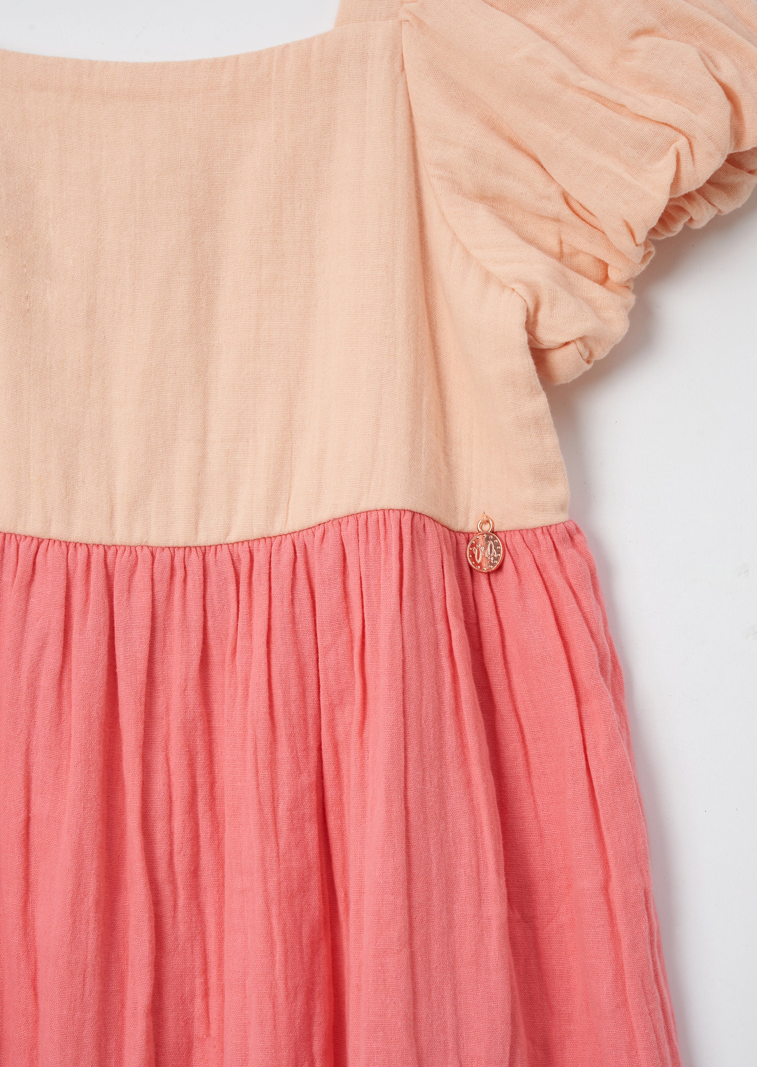 Vestido Casey Multinivel con Bloques de Color