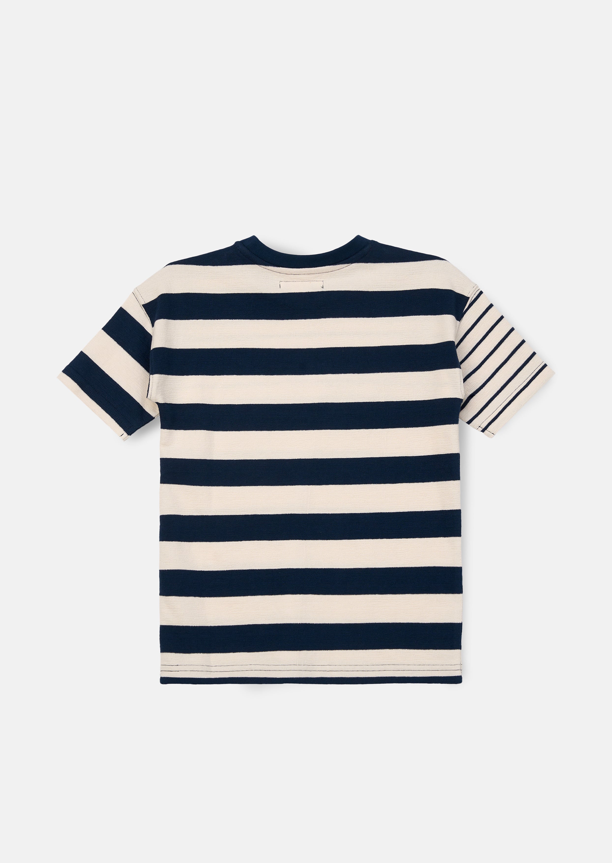 تي شيرت بلو ليو textured stripe block