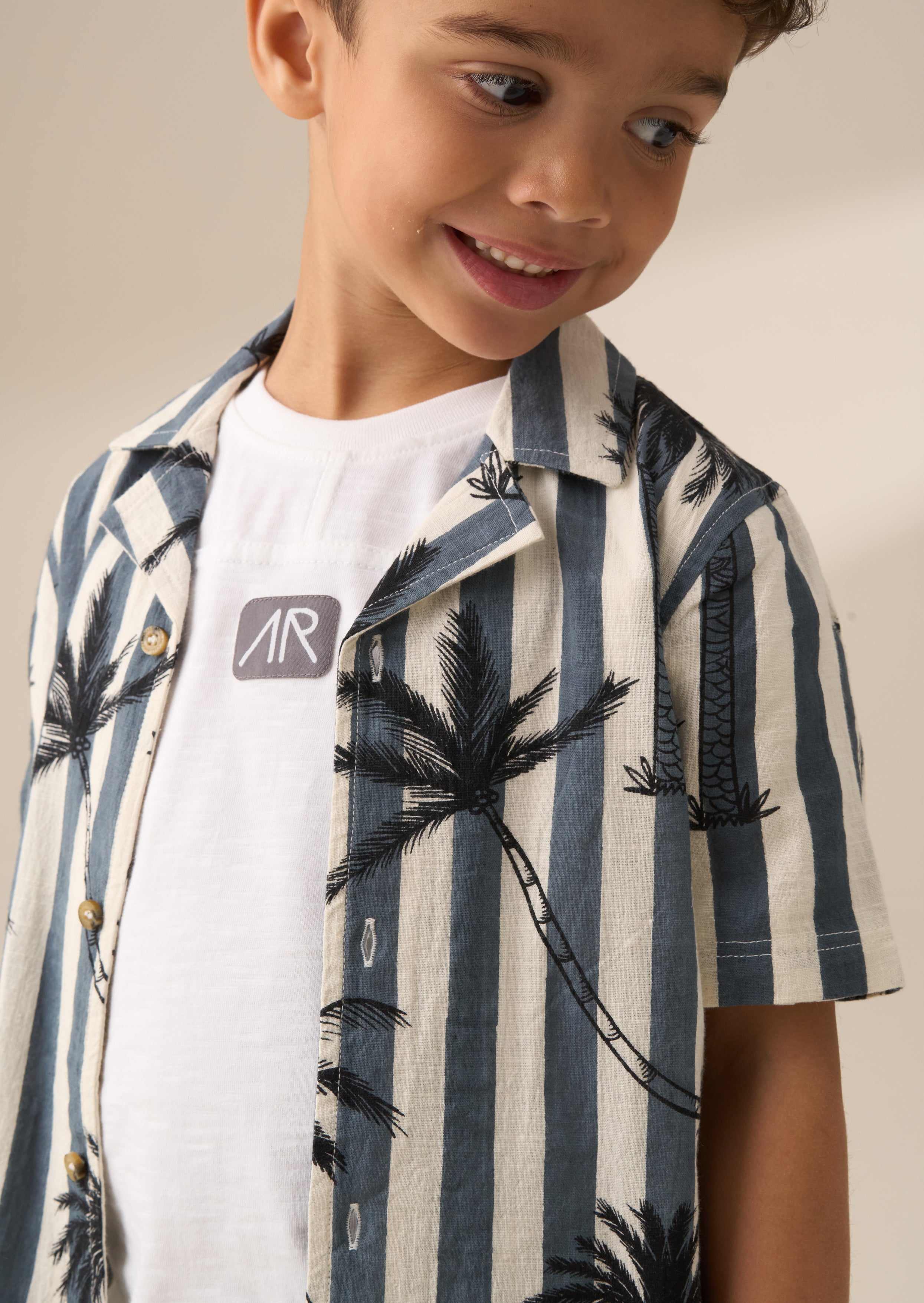 Chemise de villégiature Jamie Black à imprimé de palmiers