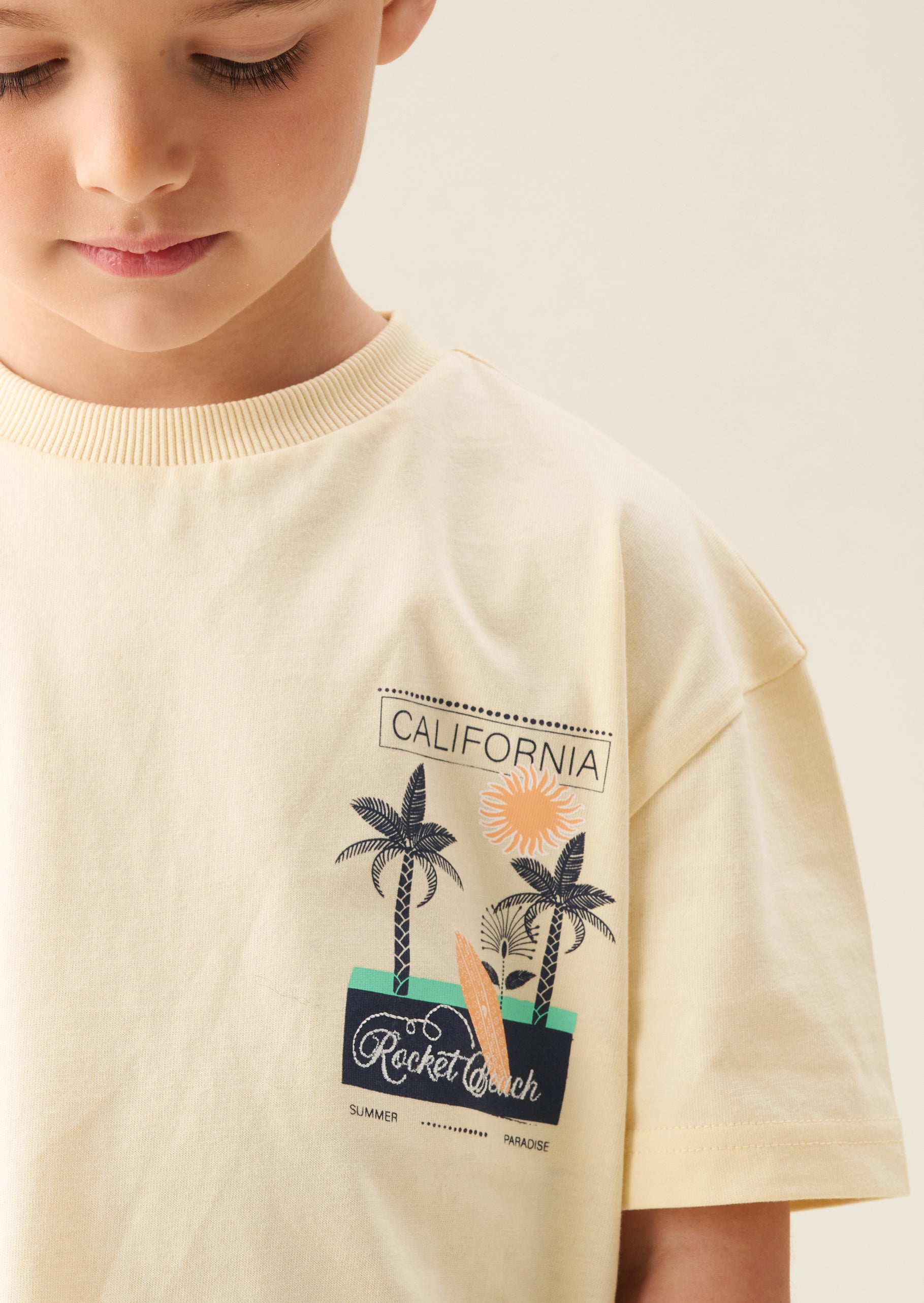 Koszulka Remi Palm Scene z nadrukiem na plecach