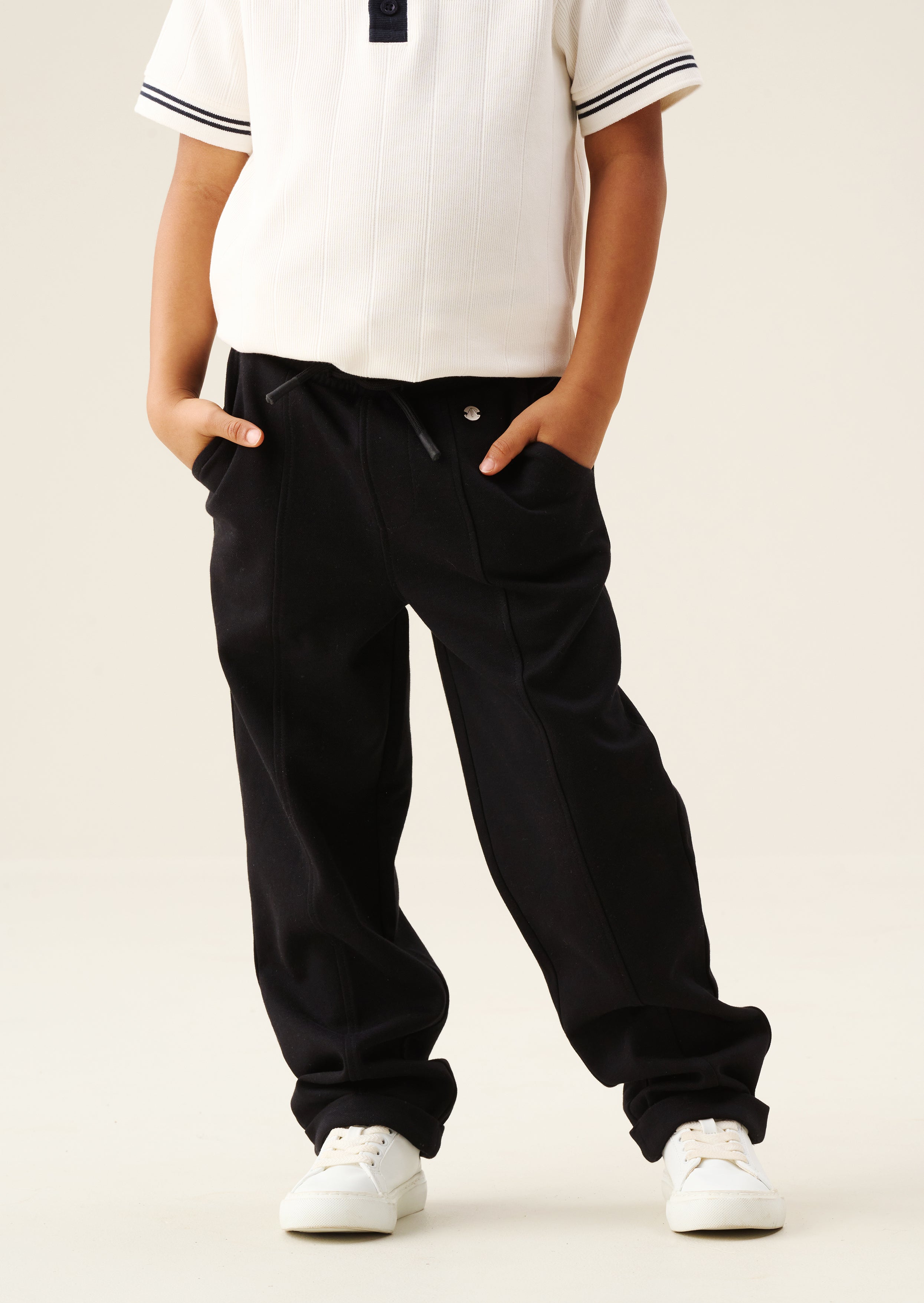 Elias Black Smart Jogger