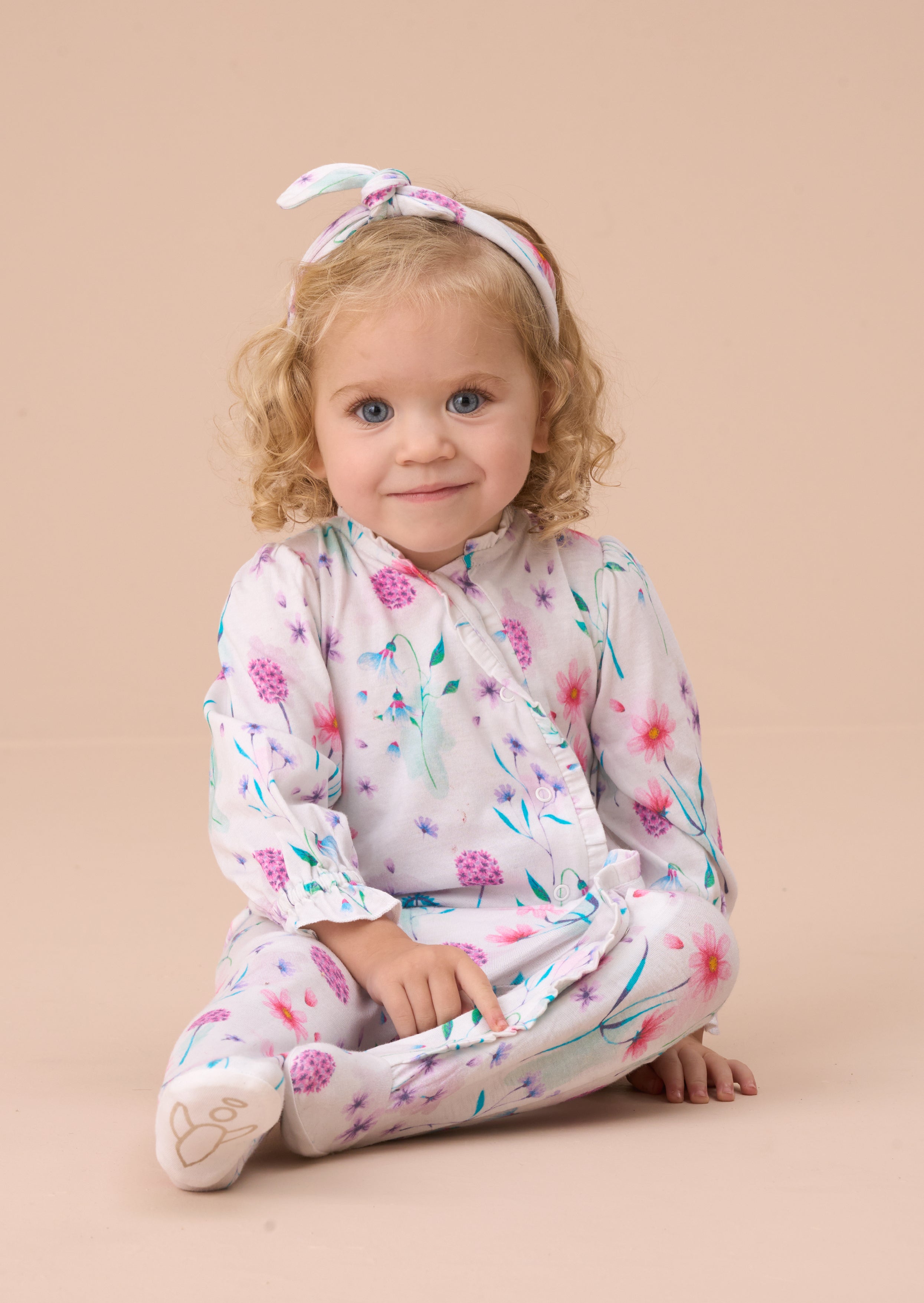Fleur Weiß Aquarelldruck Babygrow mit Rüschen & Stirnband