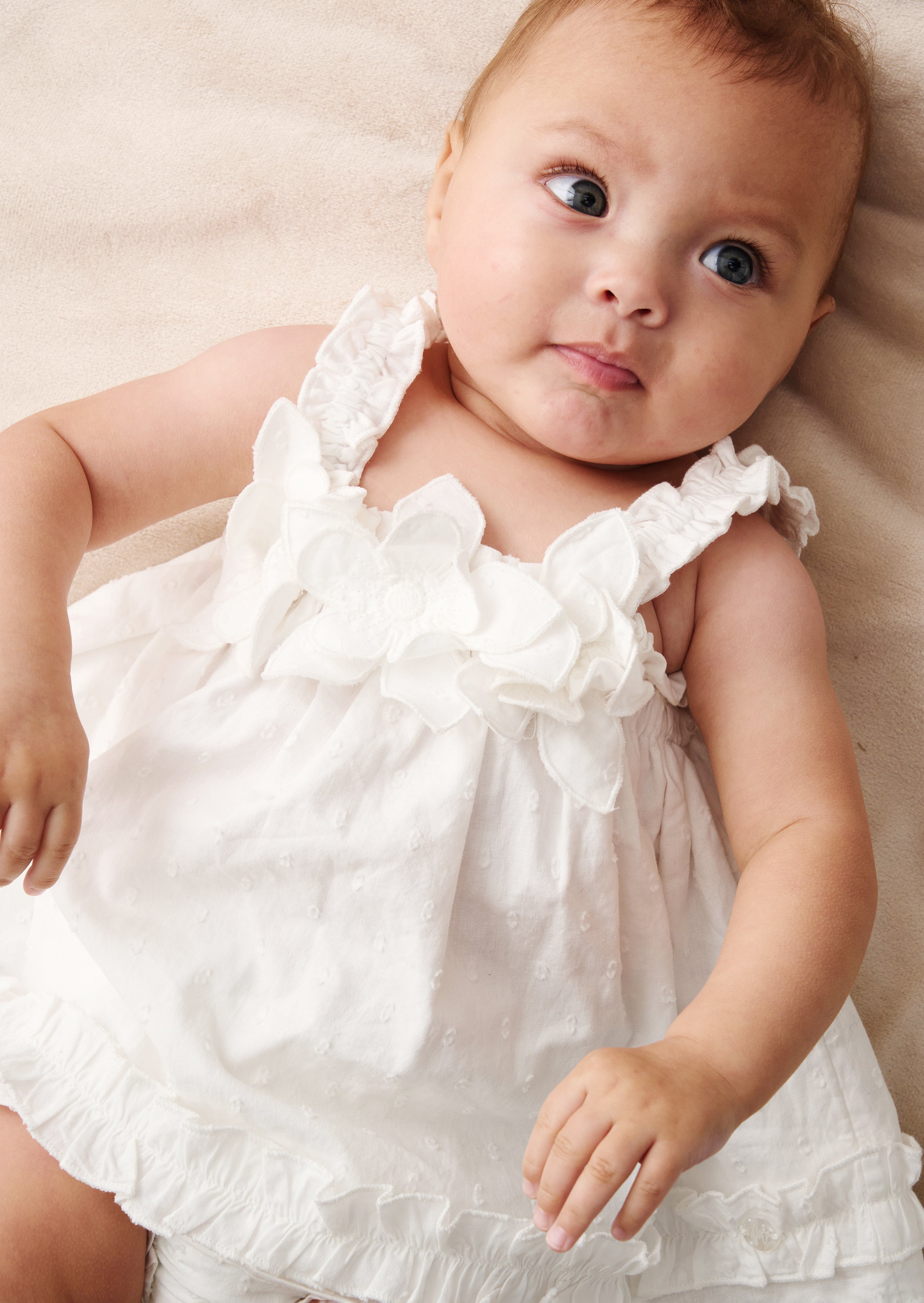 Nyla 3D Daisy Swing Dress & Bloomer