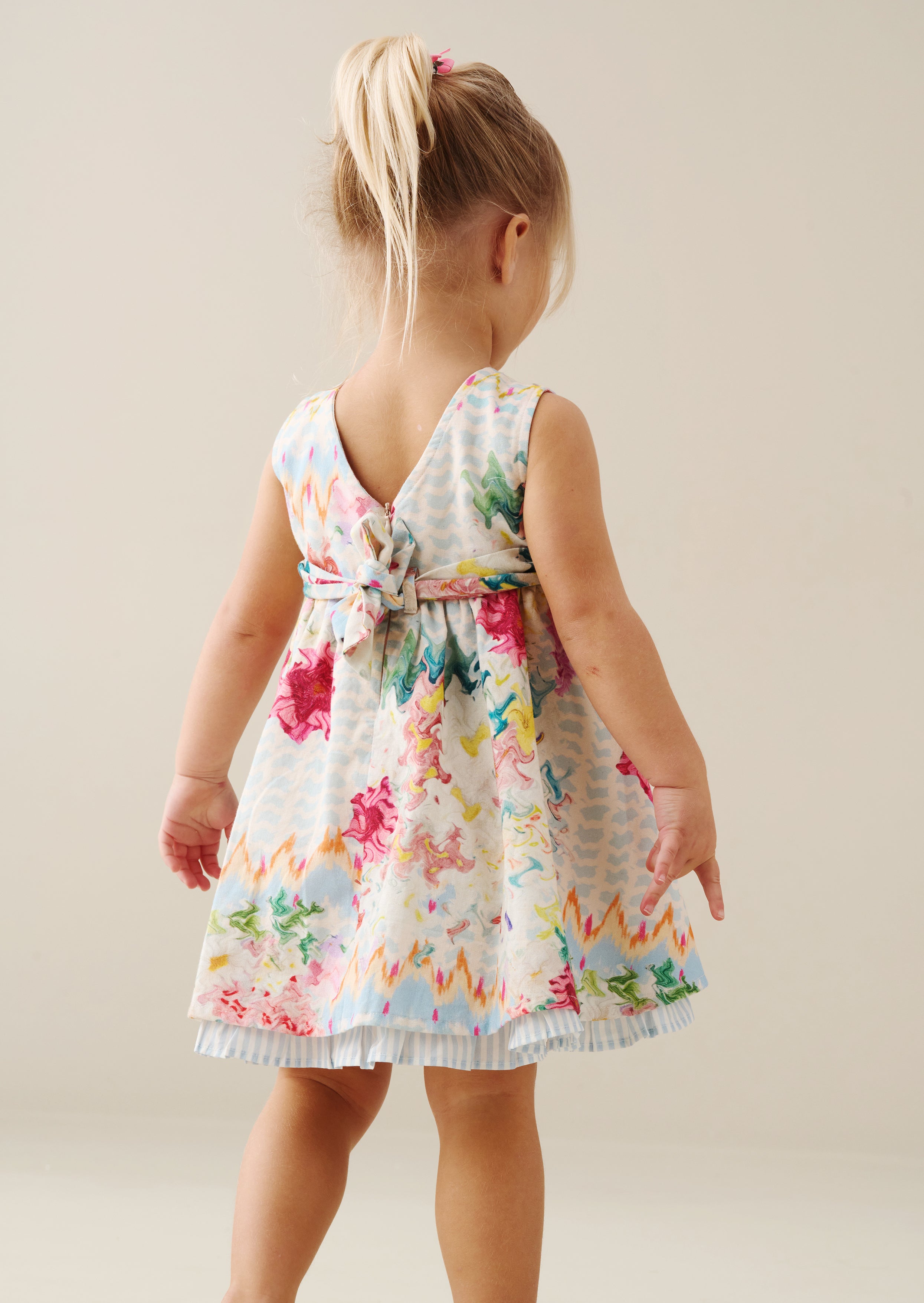 Vestito stampato Seren con cintura in vita