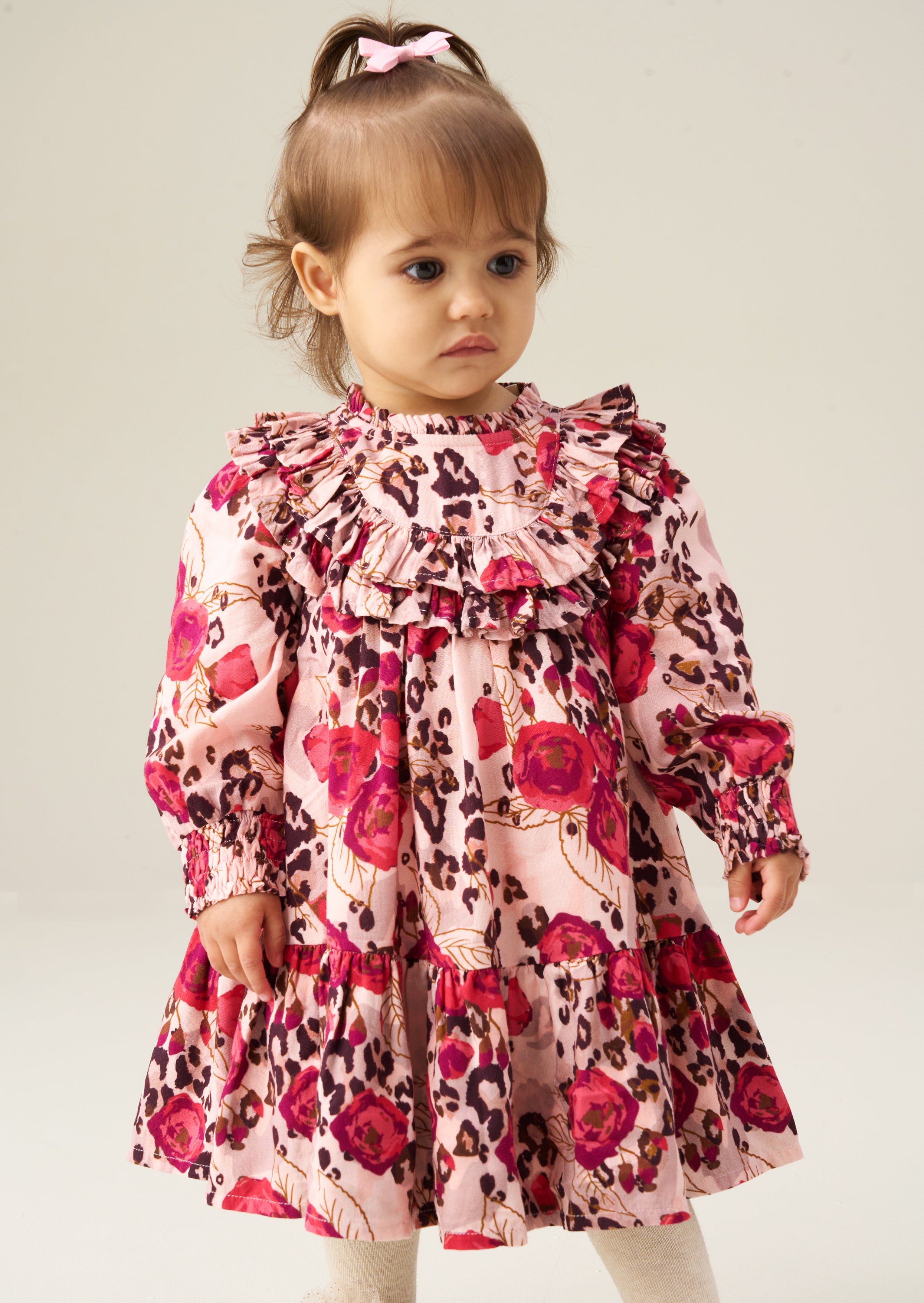 Lyra Kleid mit Tier- und Rosendruck