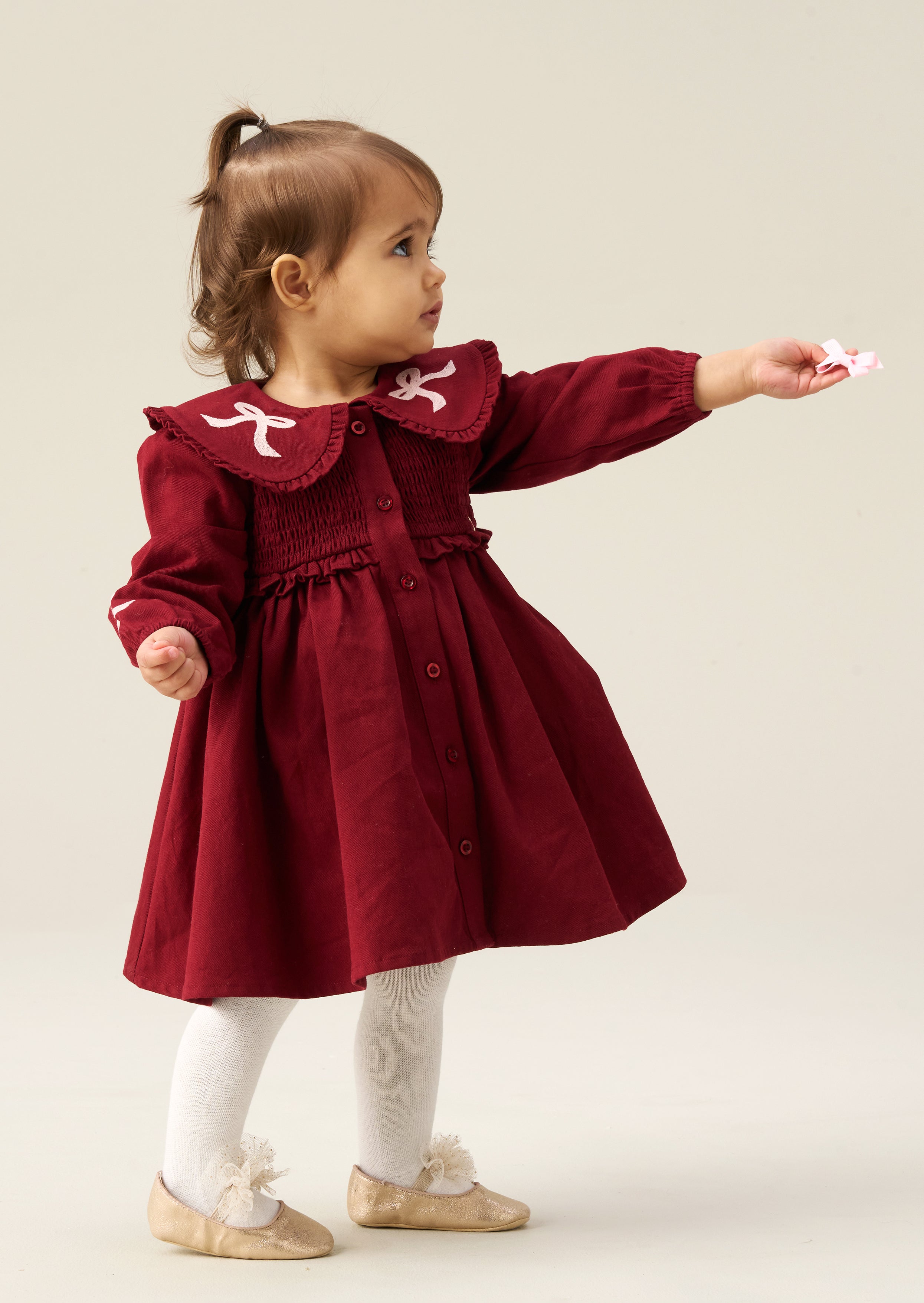 Vestido con cuello yugo tipo Edie Smock