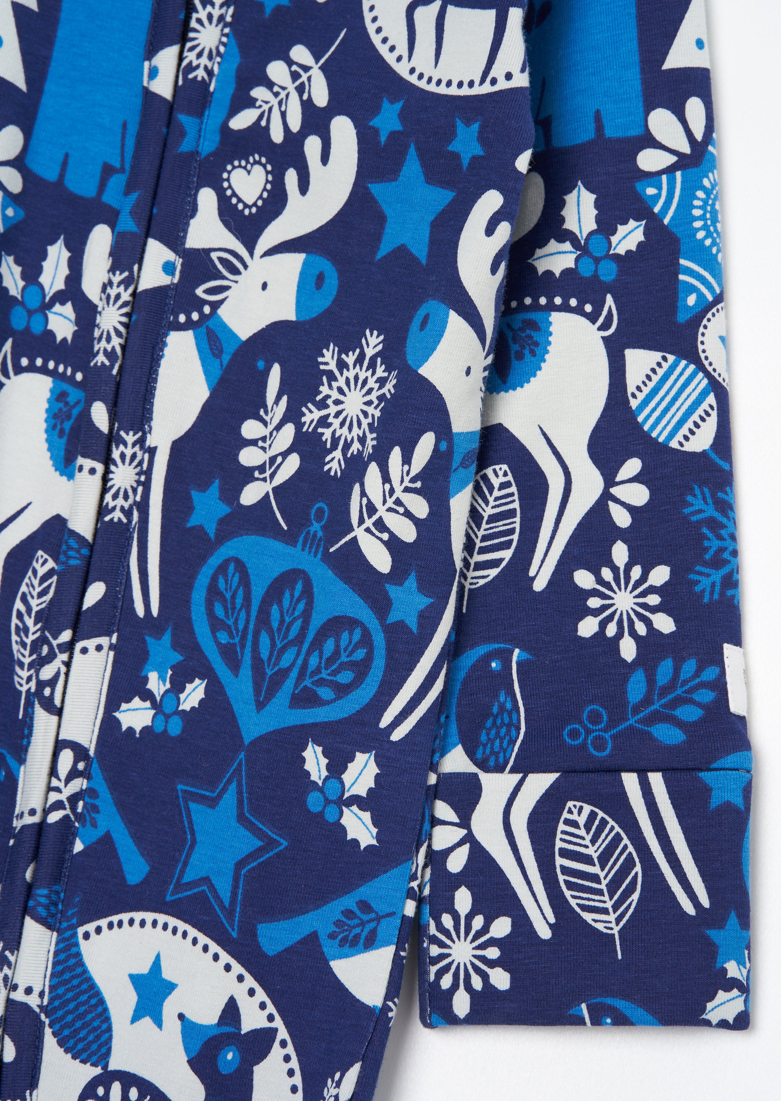 Pijama y gorro Andreas con estampado escandinavo azul marino