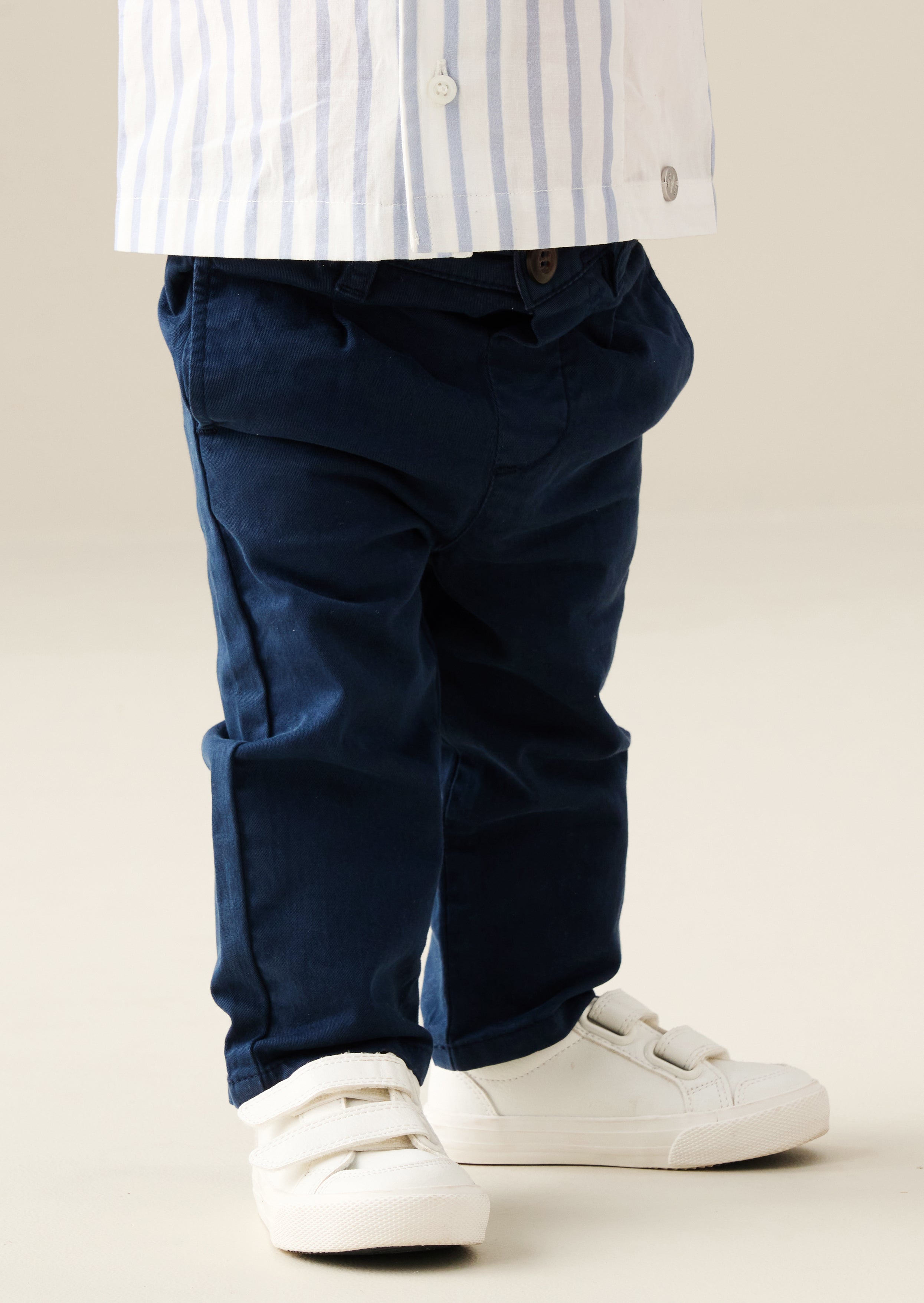 Chino ajustado Harrison lavado en azul marino