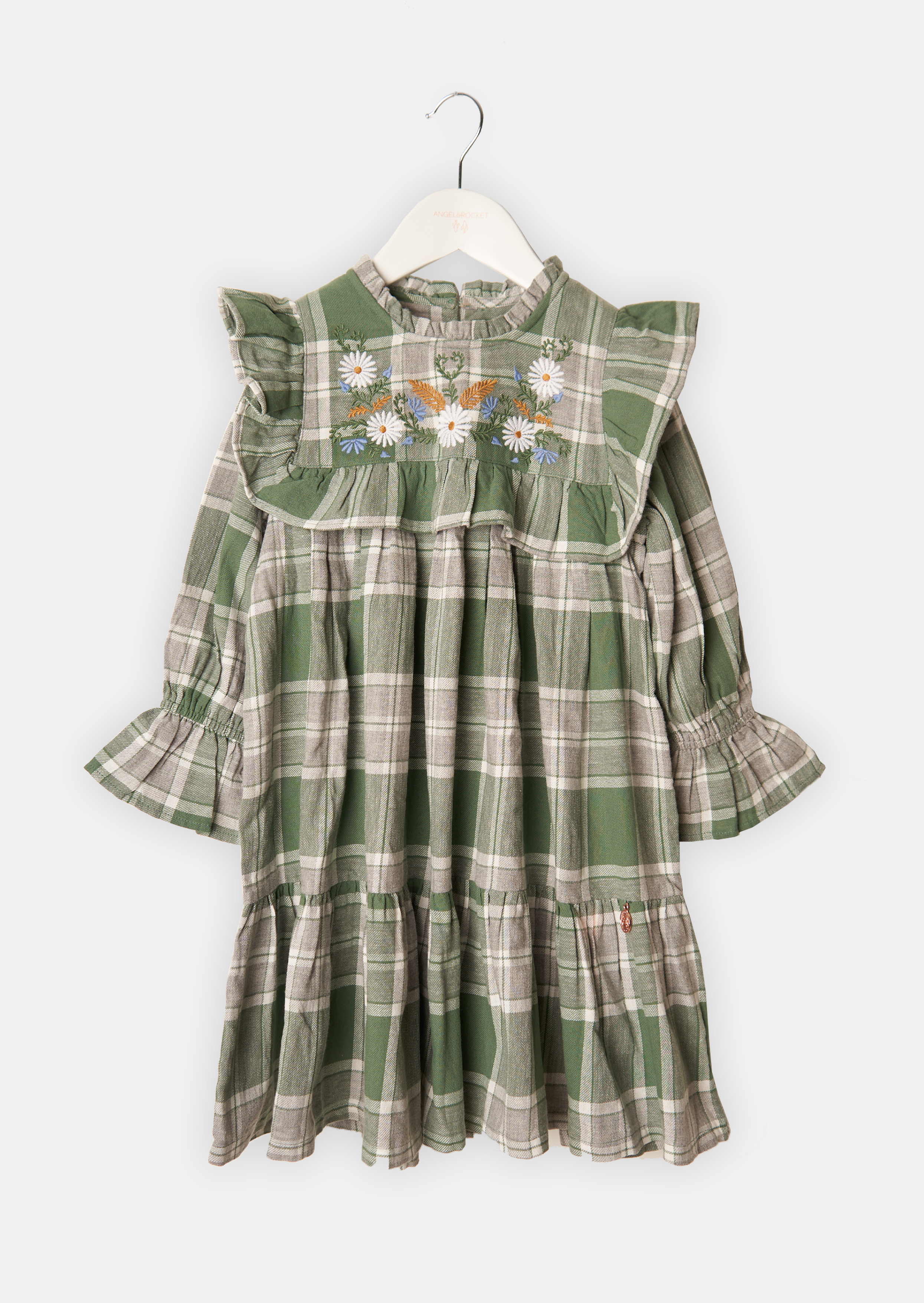 Theodora Farn besticktes Dotterkleid