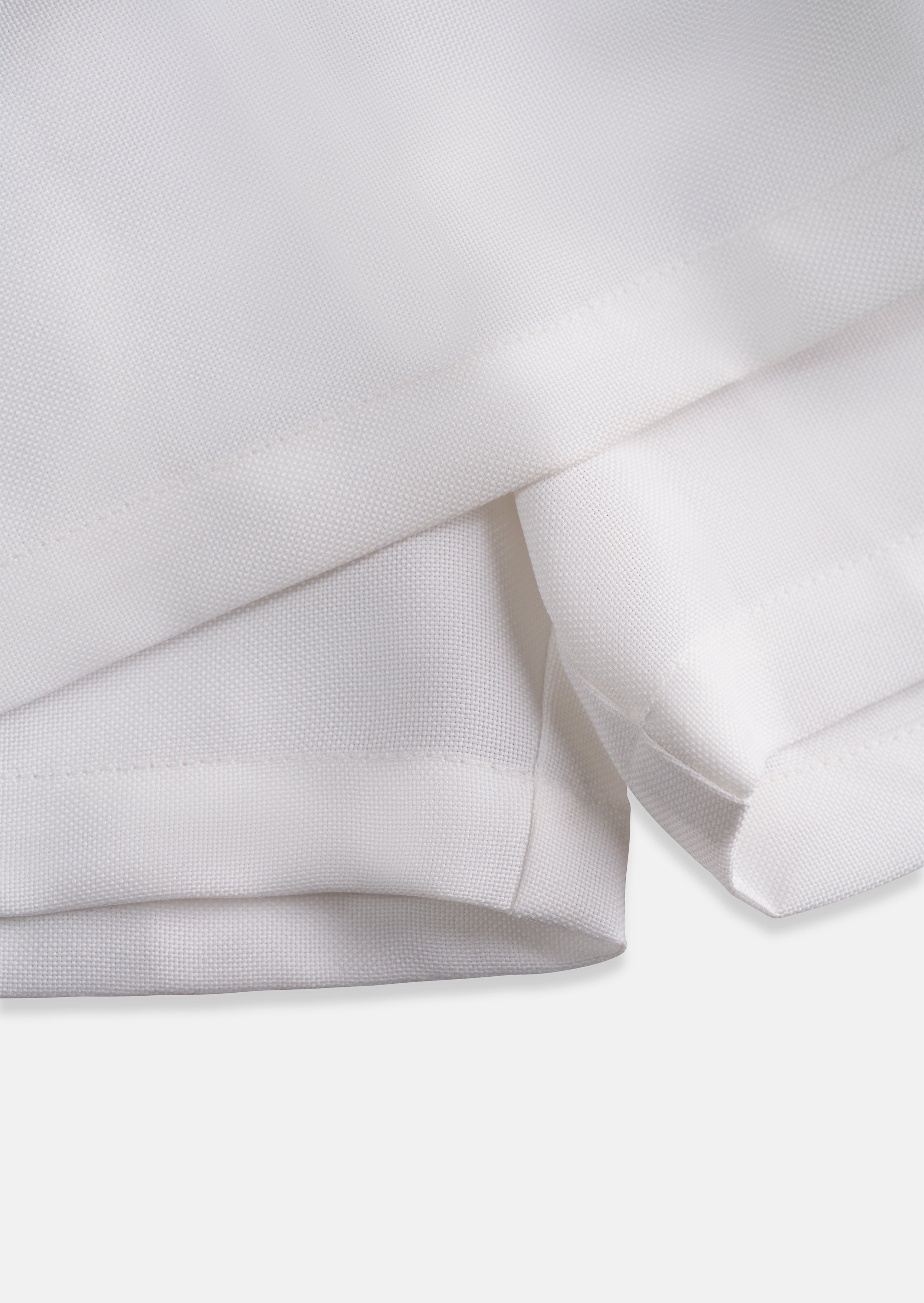 إستيلا تنورة منسوجة