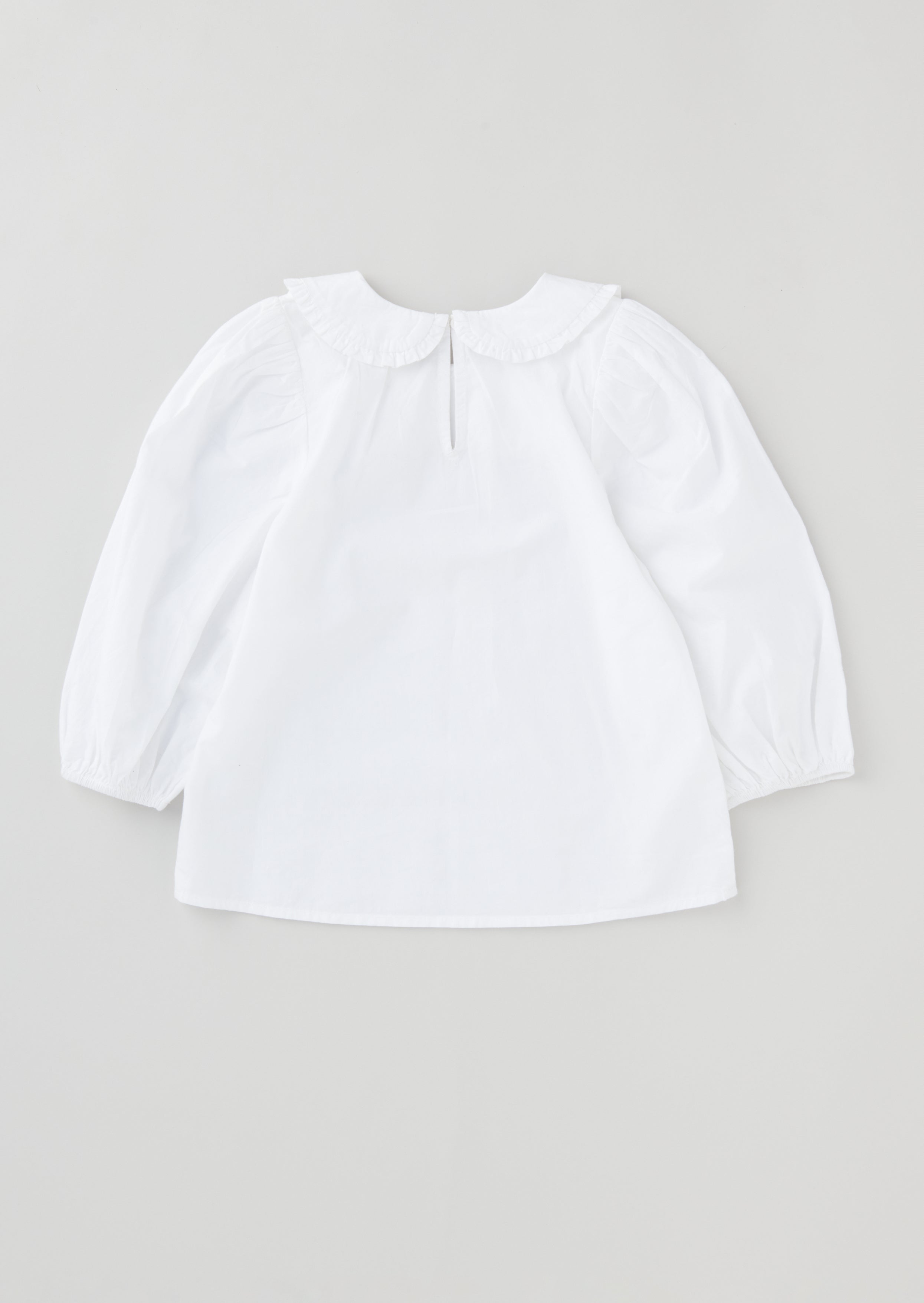 Blusa Connie con maniche a sbuffo
