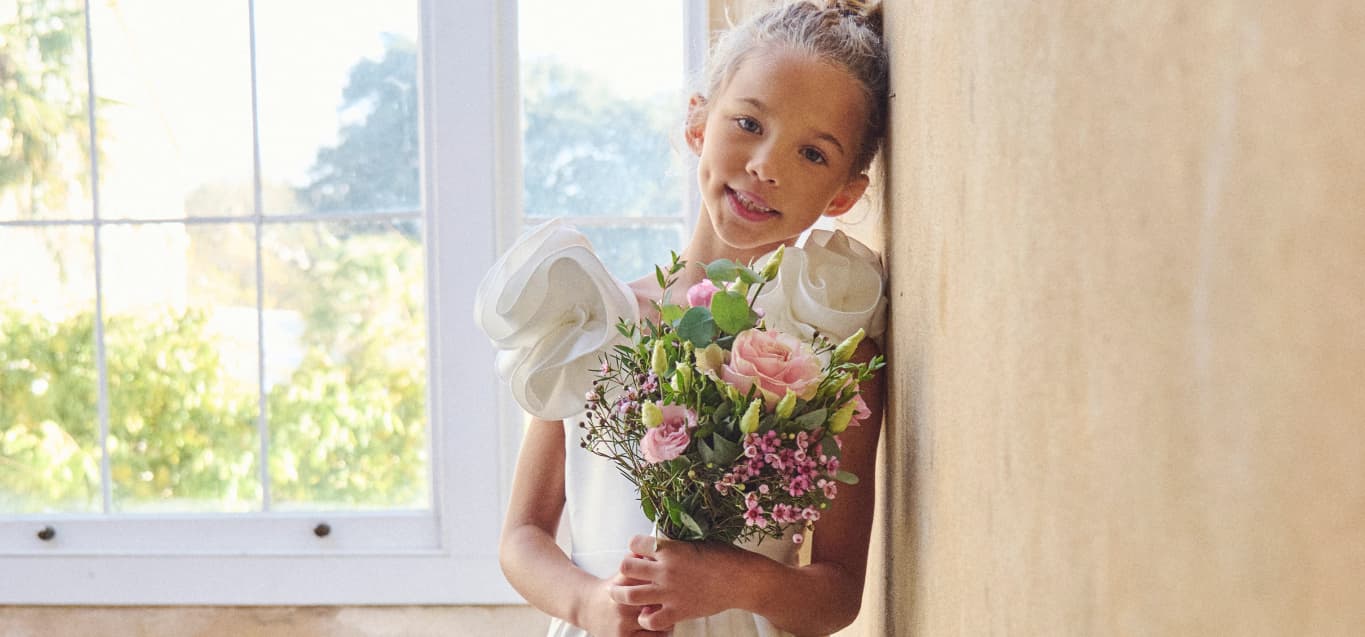Flower girl trends 2026