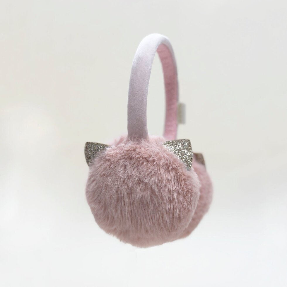 Cache-oreilles Cleo Chat