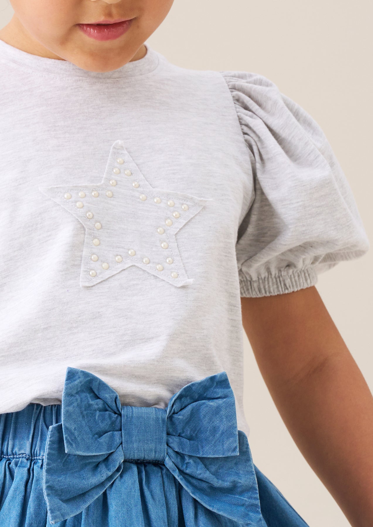 T-shirt Agatha gris étoile à manches bouffantes