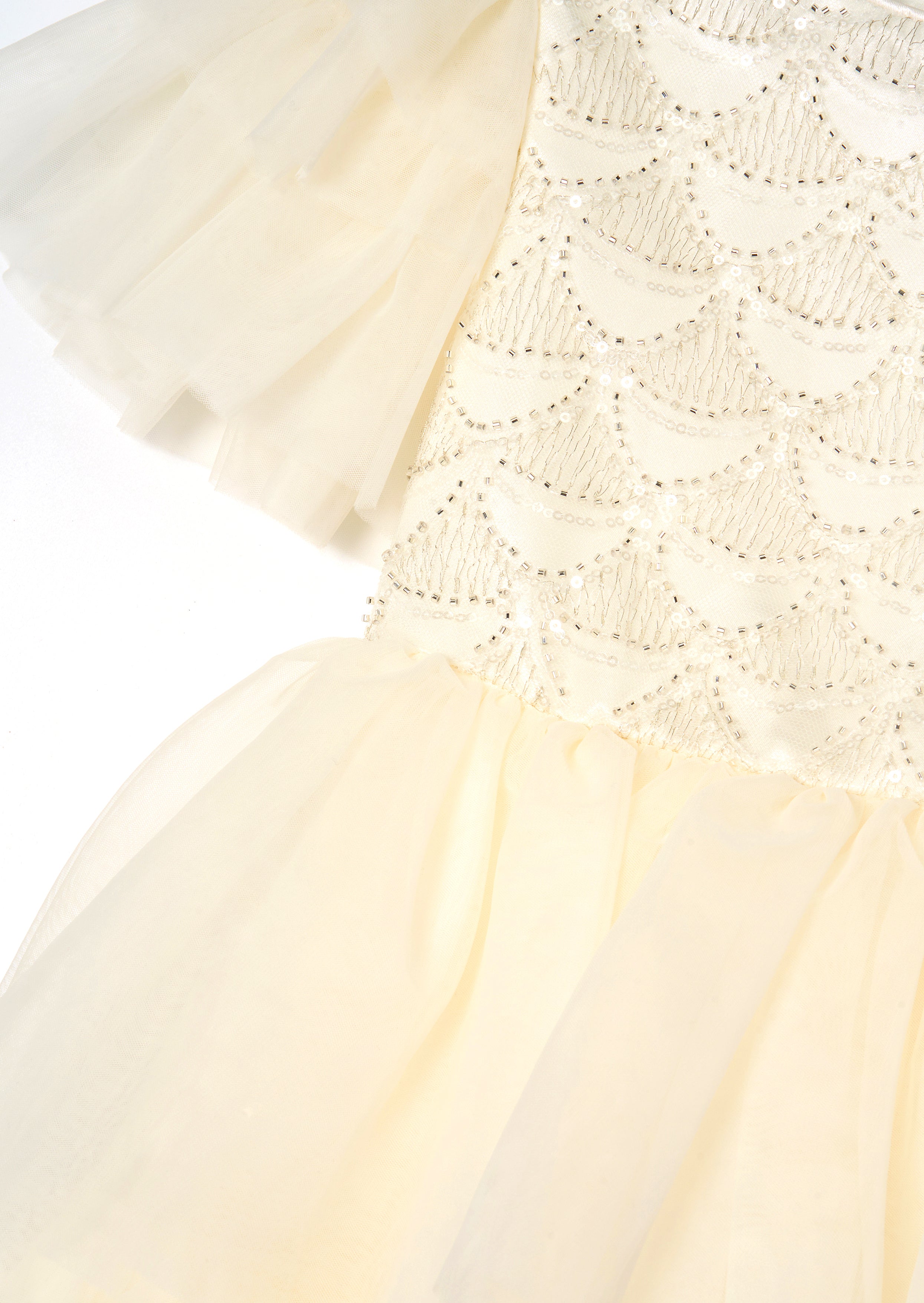 Robe en tulle ivoire Tiffany à volants perlés