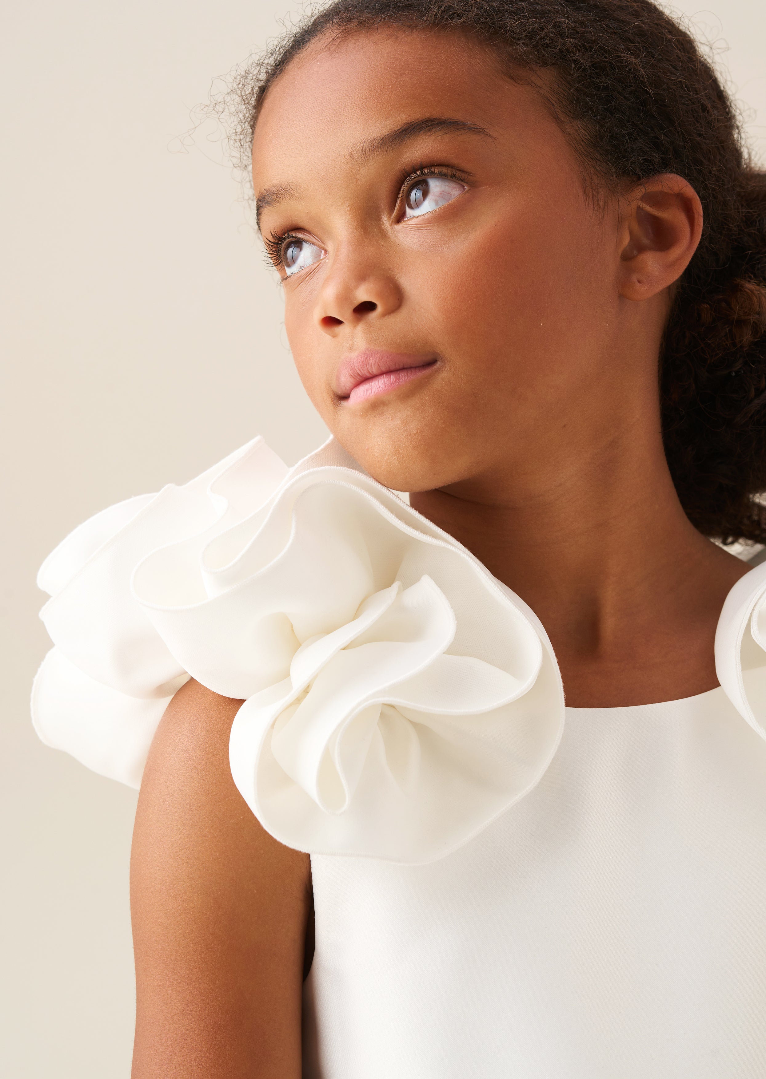 Robe Coco à manches bouffantes avec nœud dans le dos