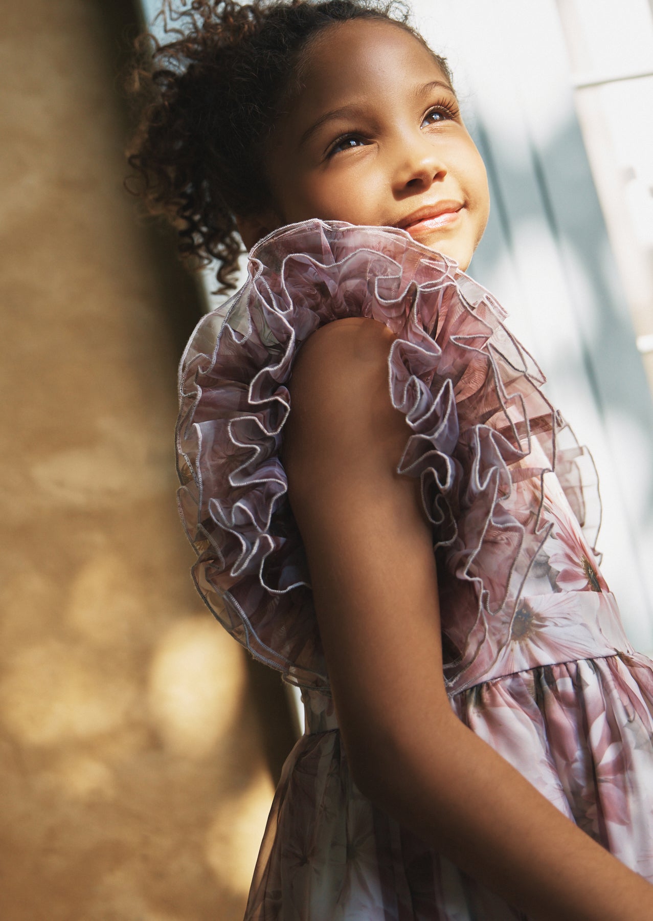 Vestito in organza stampata Flora con maniche a volant