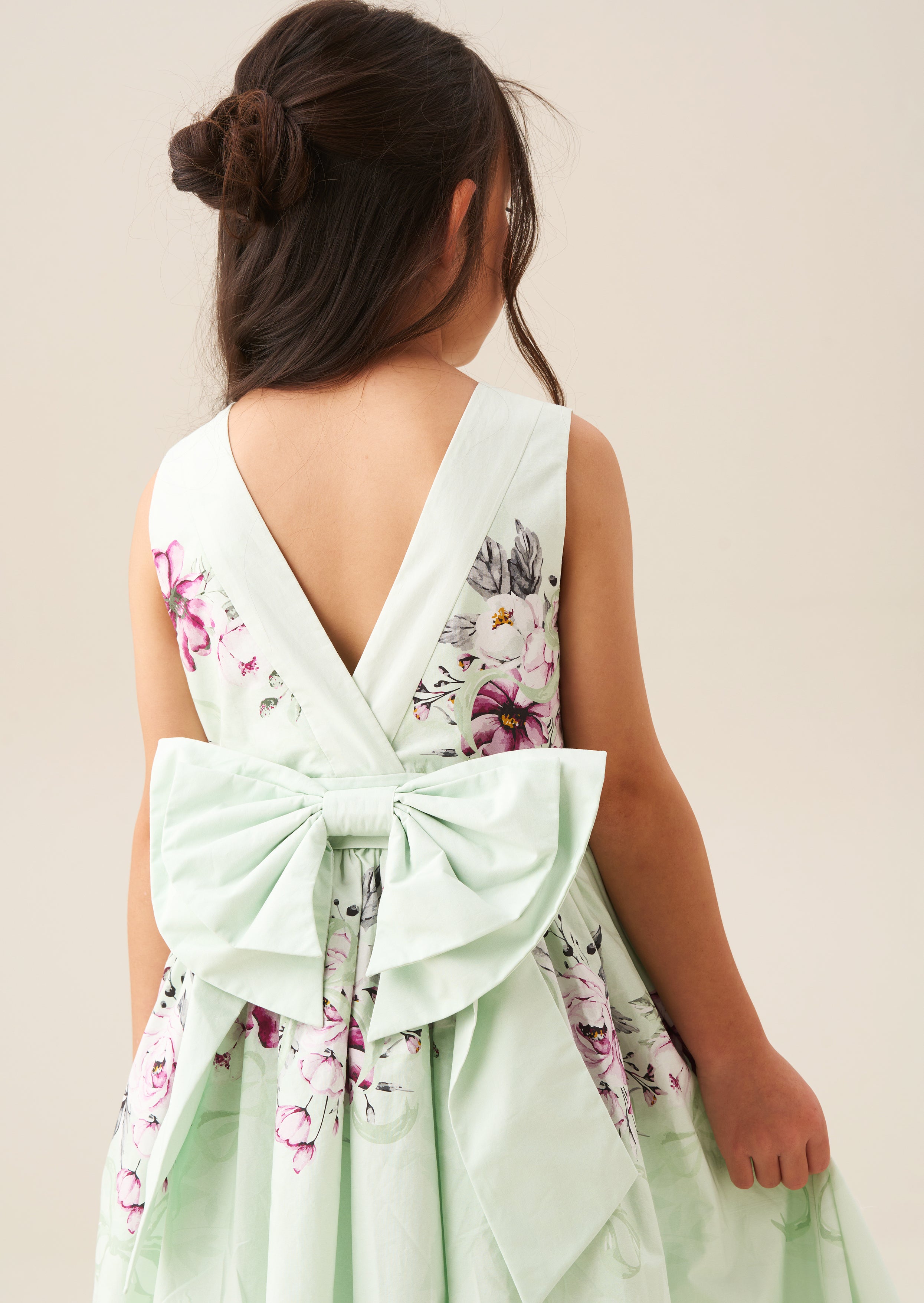 فستان إليسا بطبعة النعناع مع فيونكة خلفية