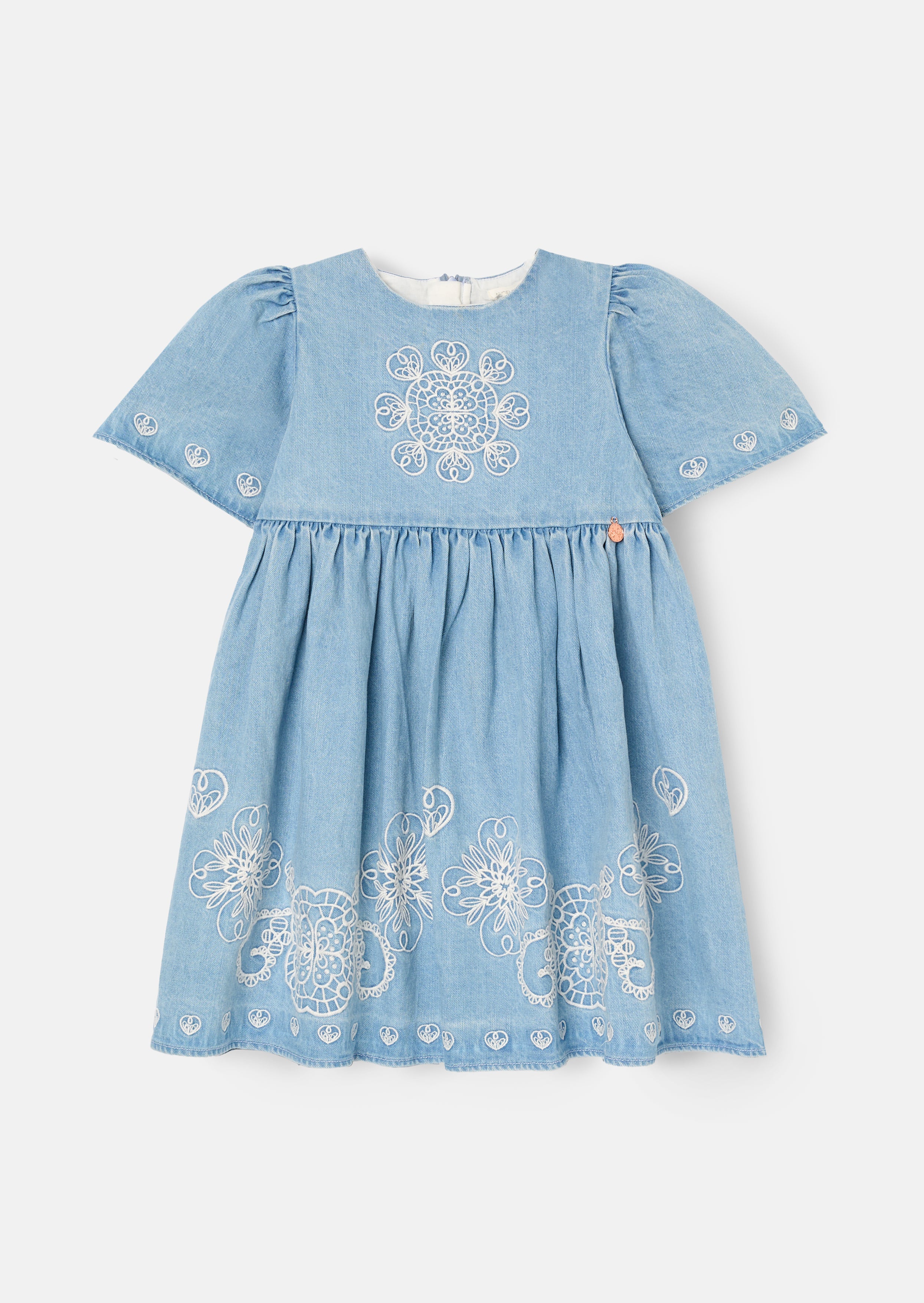 فستان سوينغ من الدنيم المطرز من Reyna